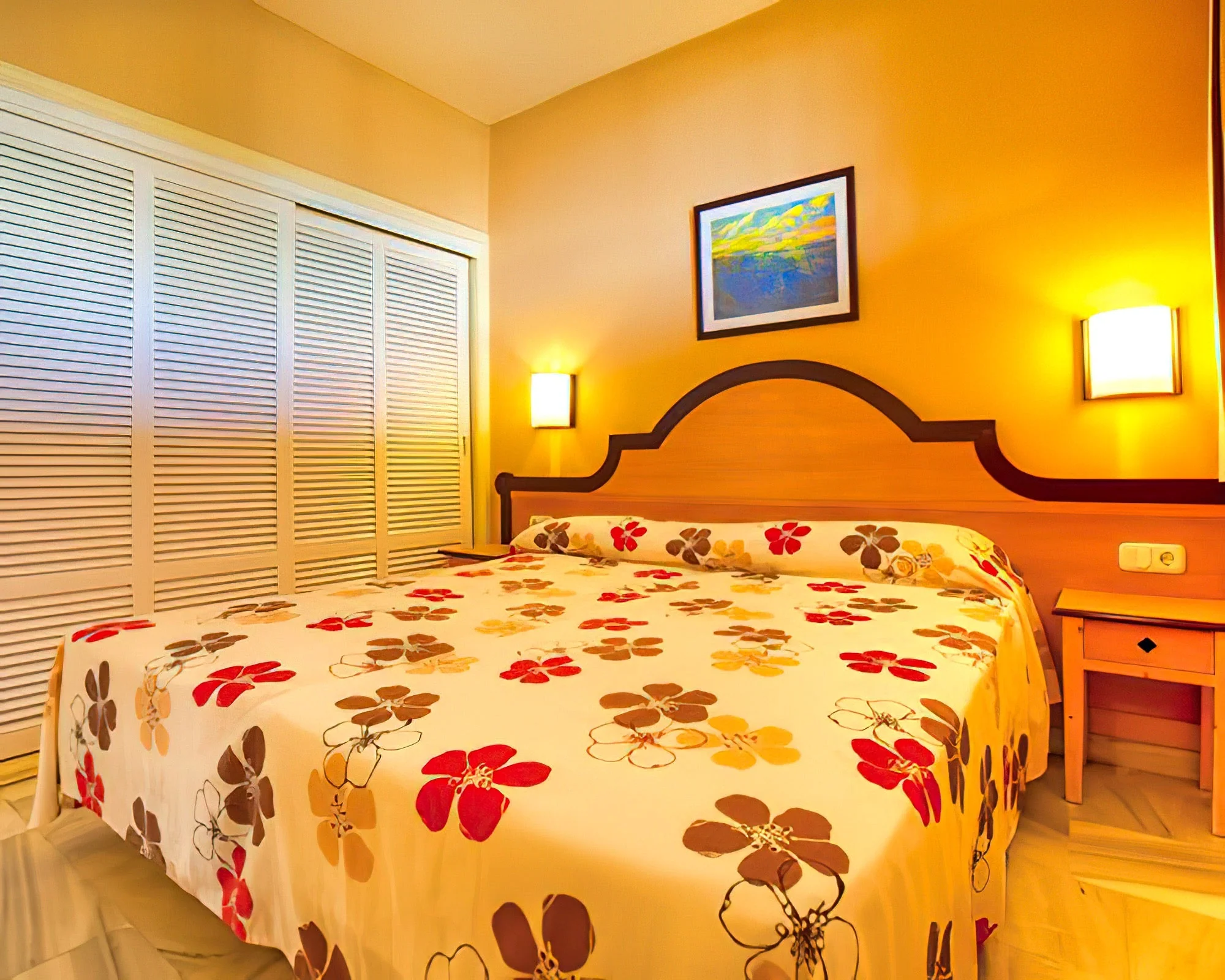 Altamira Club - Image 3