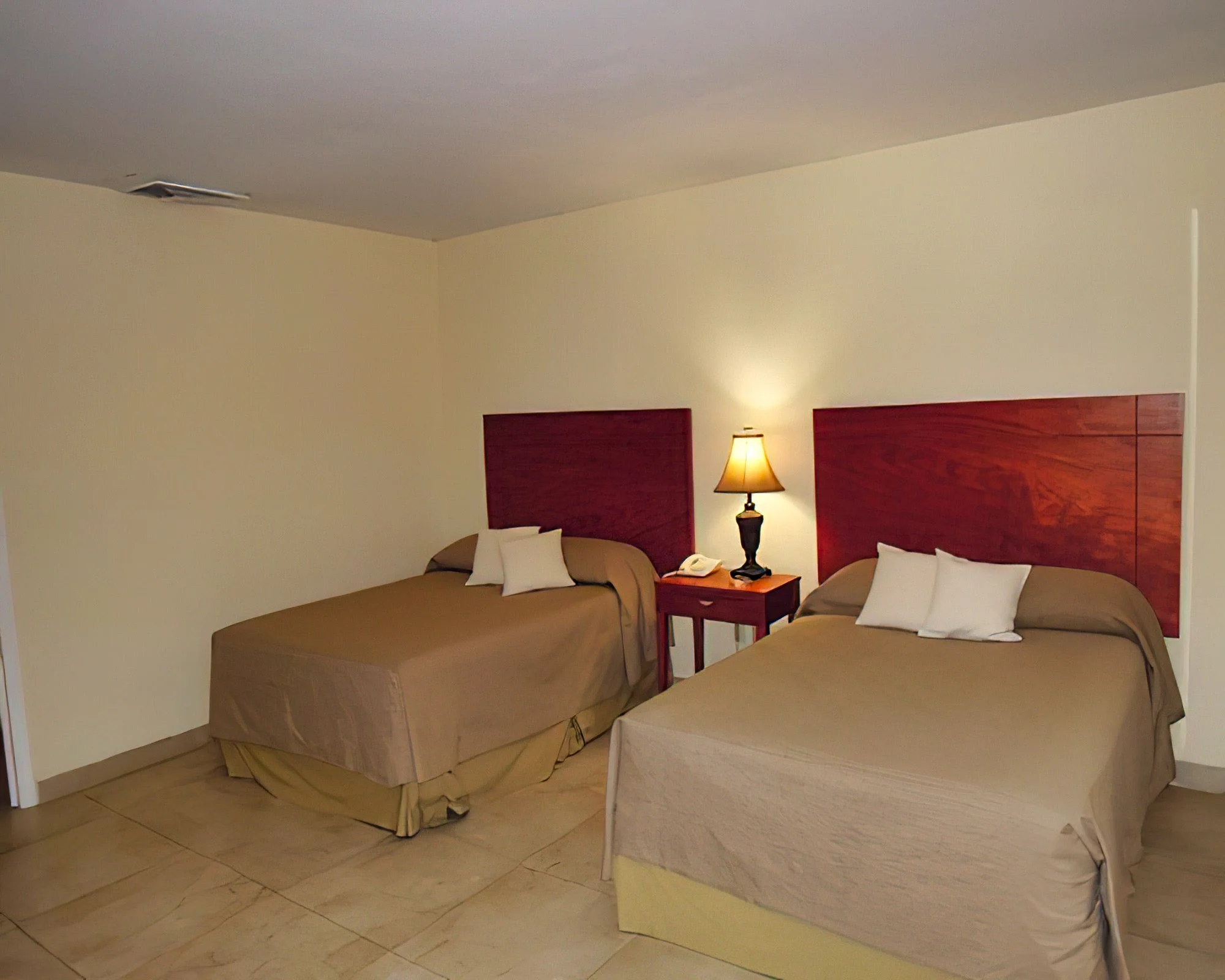 Arenas del Mar Resort - Image 24