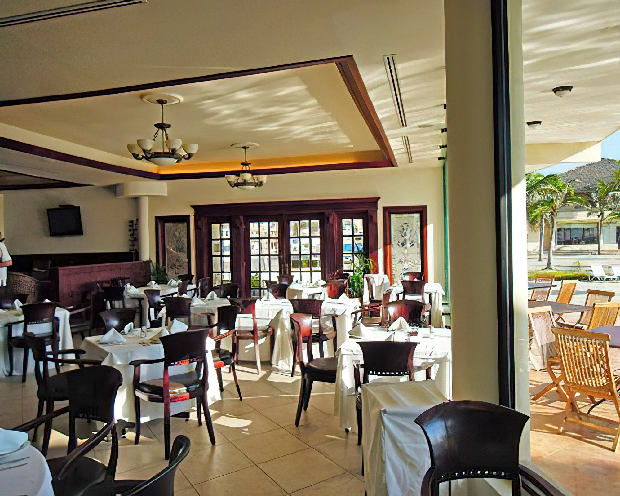 Arenas del Mar Resort - Image 25