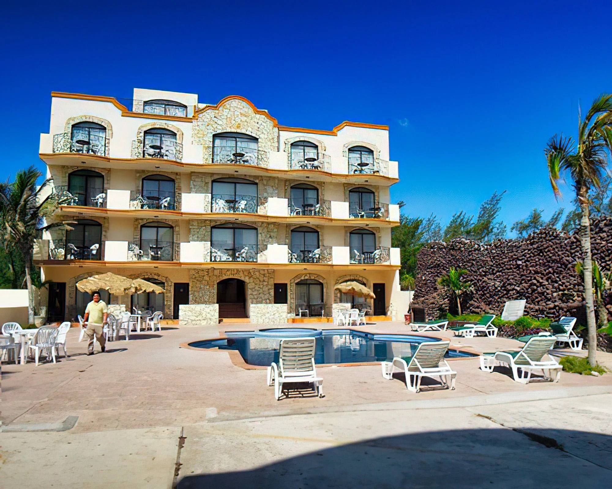 Arenas del Mar Resort - Image 8