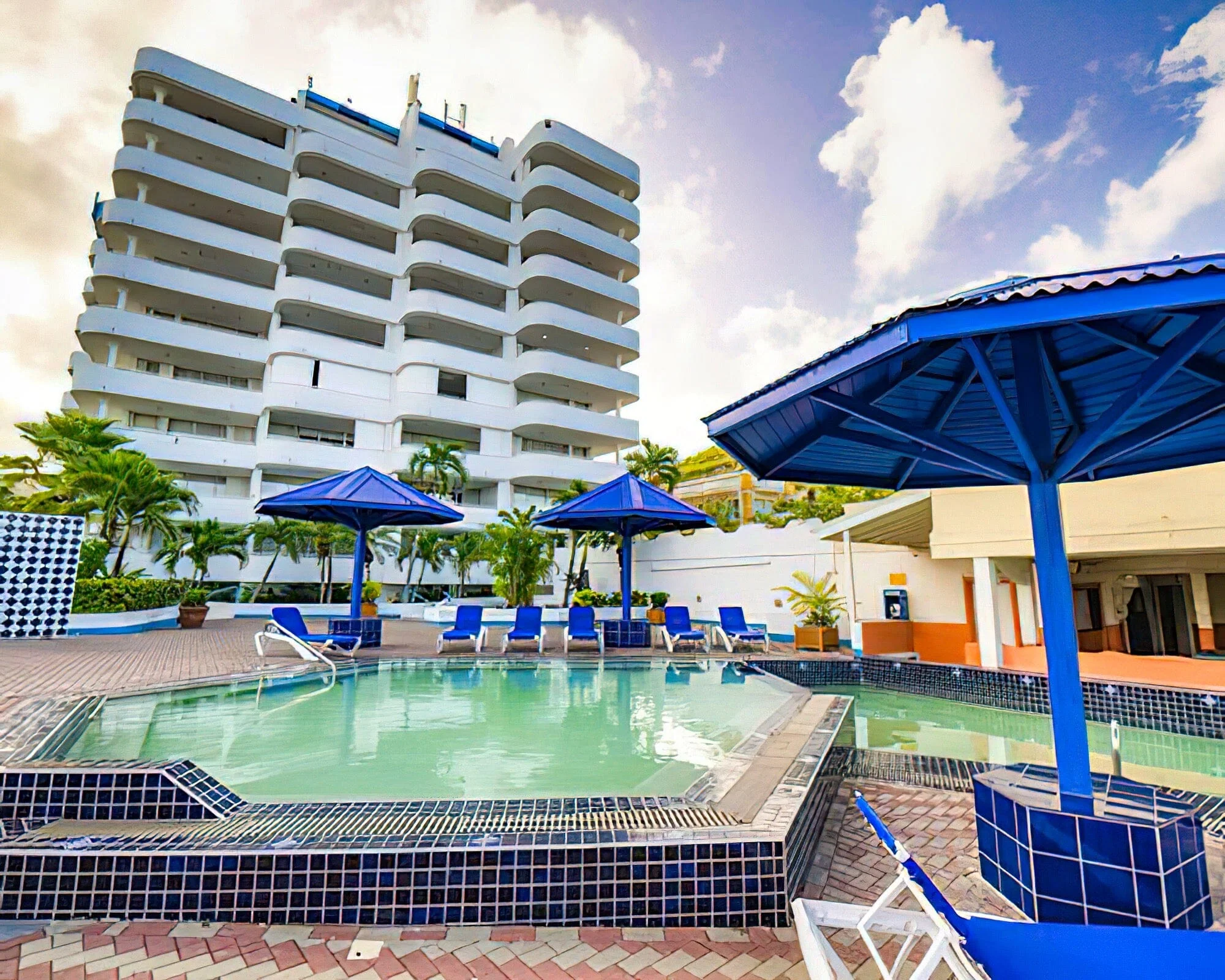 Atrium Beach Resort and Spa - Image 5