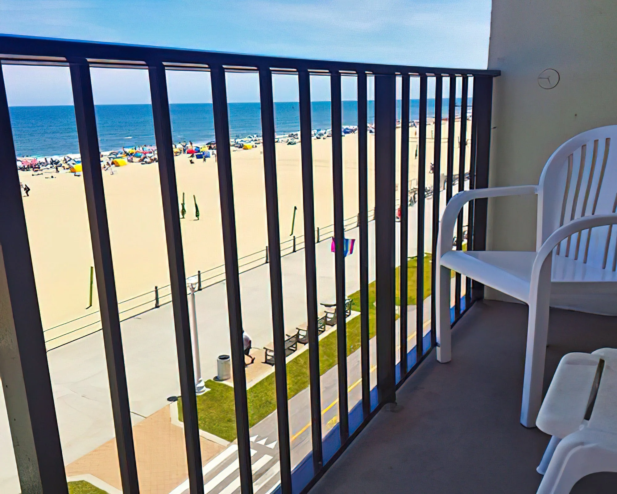 Barclay Tower Suites - Image 5