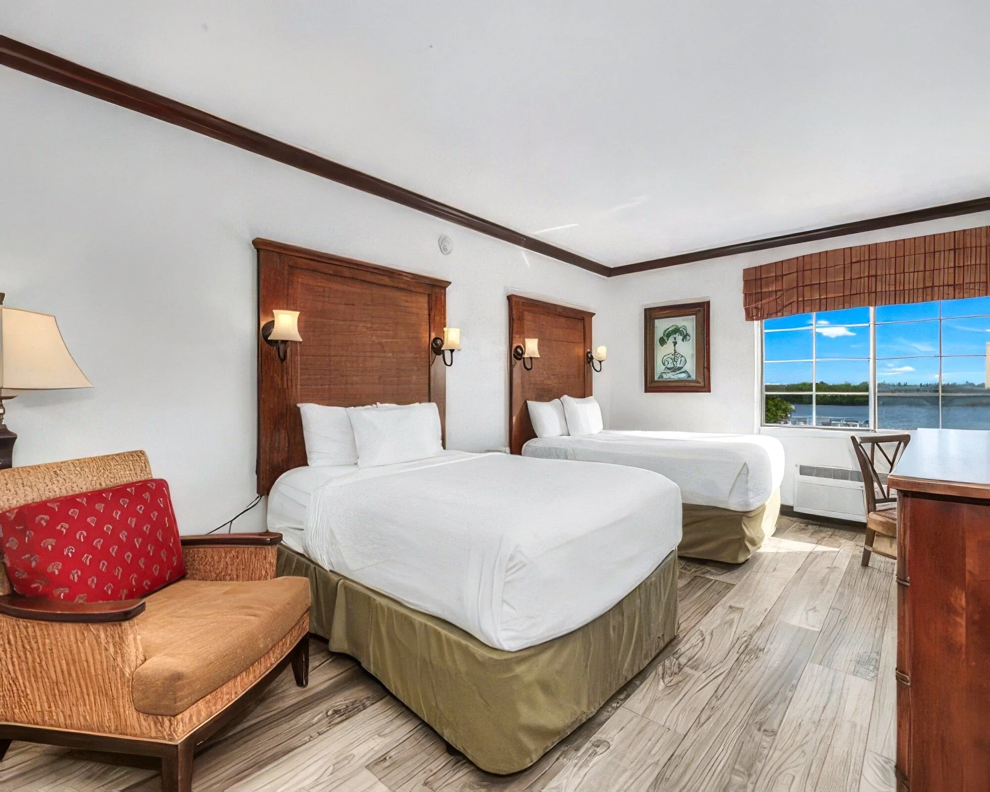 Bayfront Inn 5th Ave Naples Downtown Hotel - Image 24