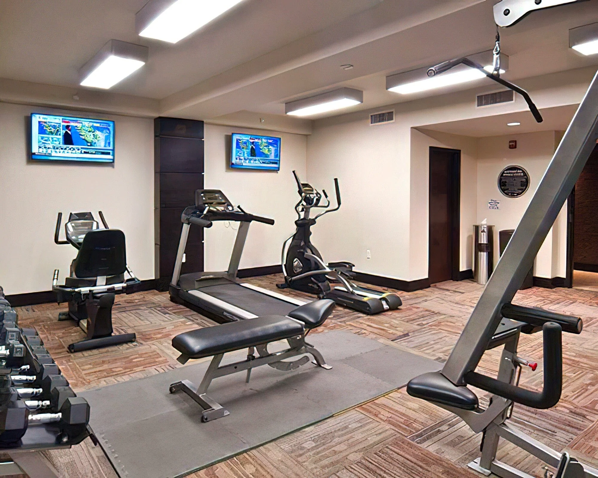 Bayfront Inn 5th Ave Naples Downtown Hotel - Image 3