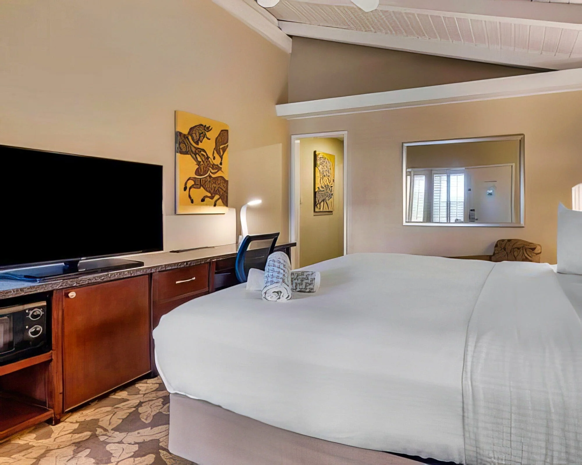 Best Western Plus Island Palms Hotel & Marina - Image 12