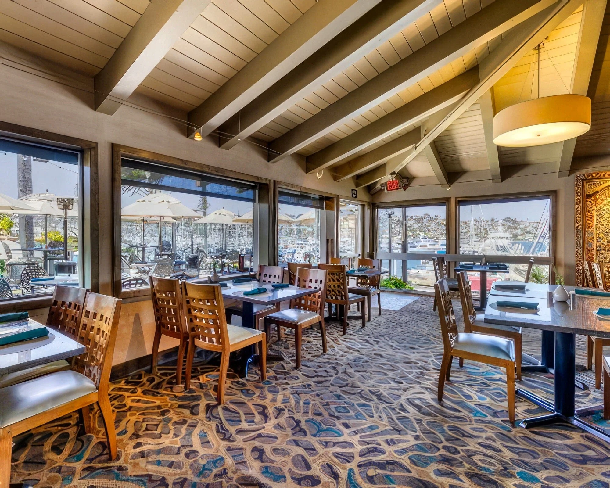 Best Western Plus Island Palms Hotel & Marina - Image 13