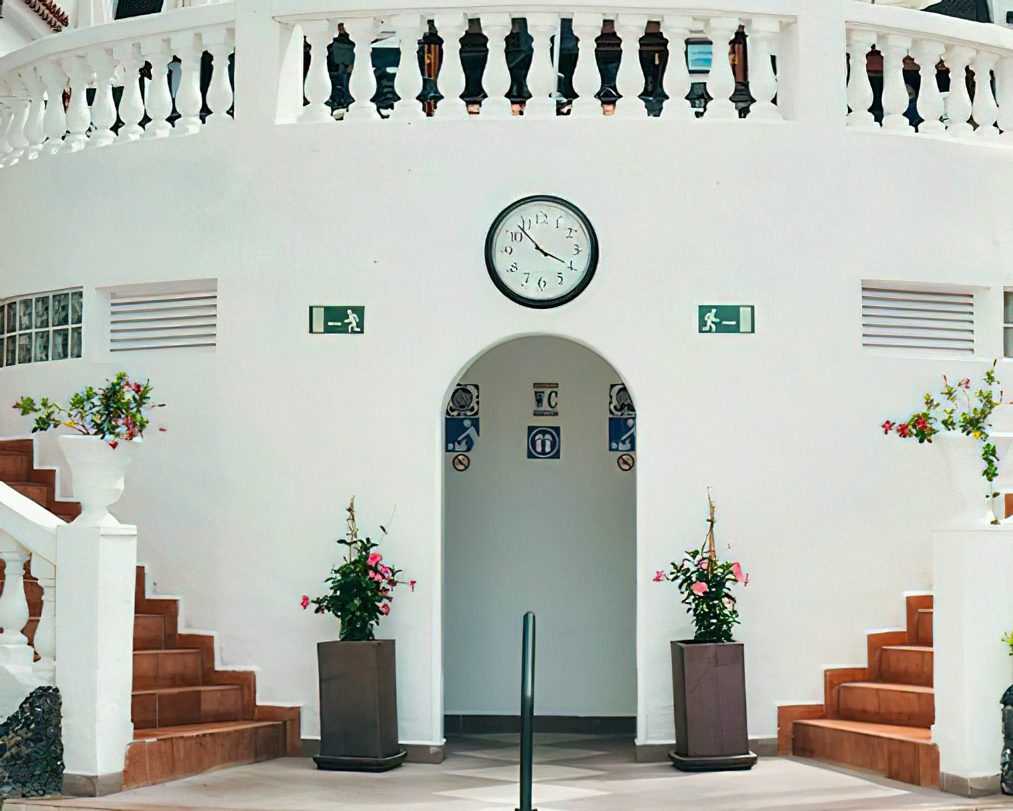 Beverly Hills Heights - Image 7