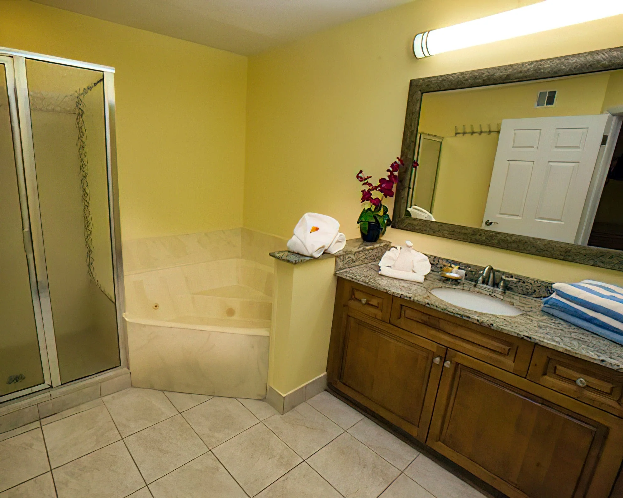Blue Tree Resort at Lake Buena Vista - Image 18