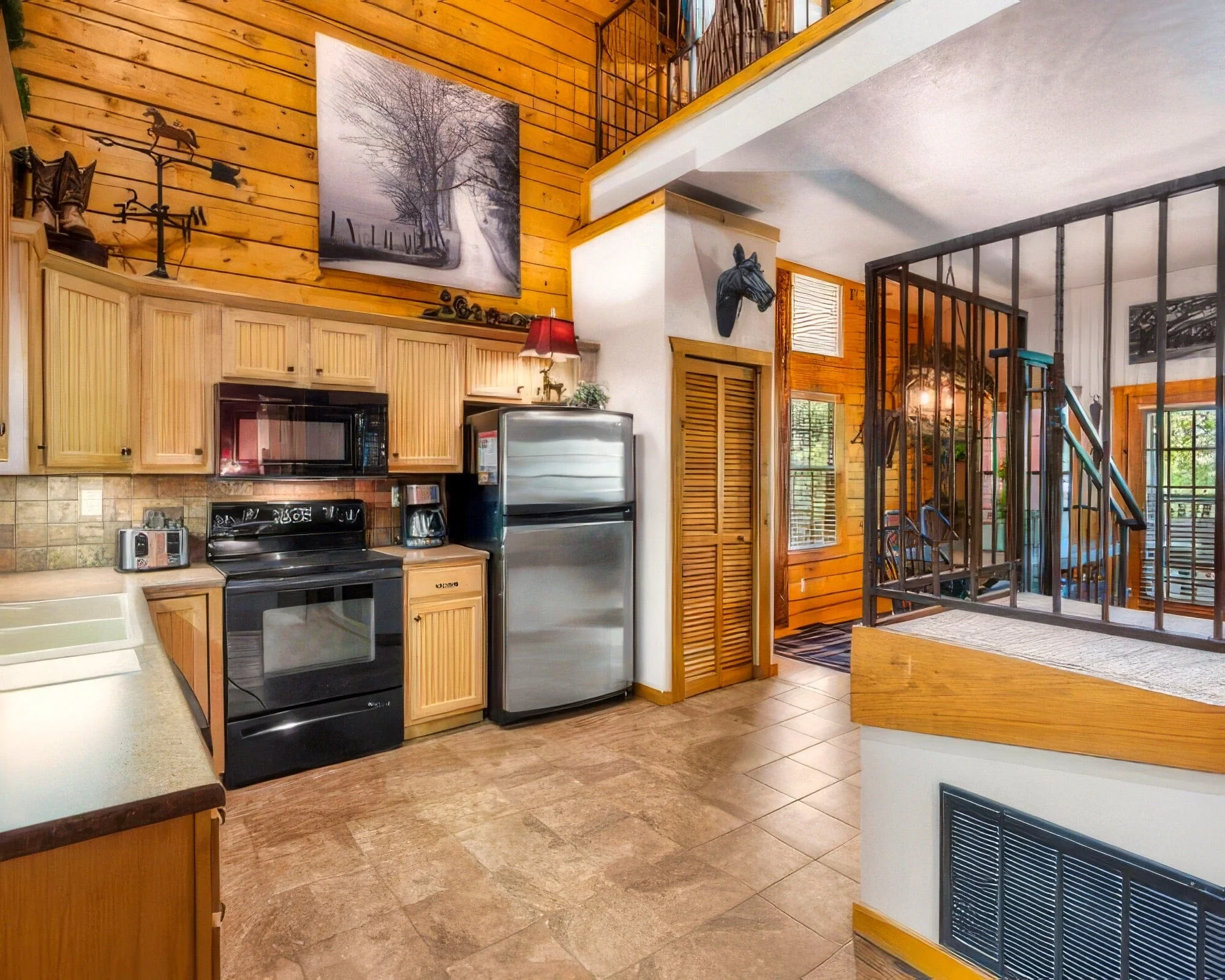 Cabins at Grand Mountain by Thousand Hills Vacations - Image 3