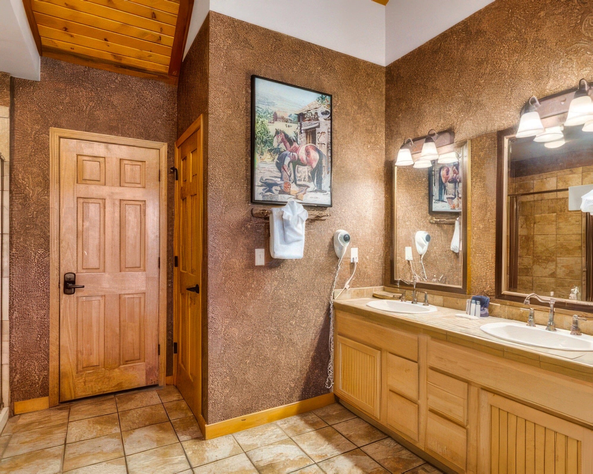 Cabins at Grand Mountain by Thousand Hills Vacations - Image 4