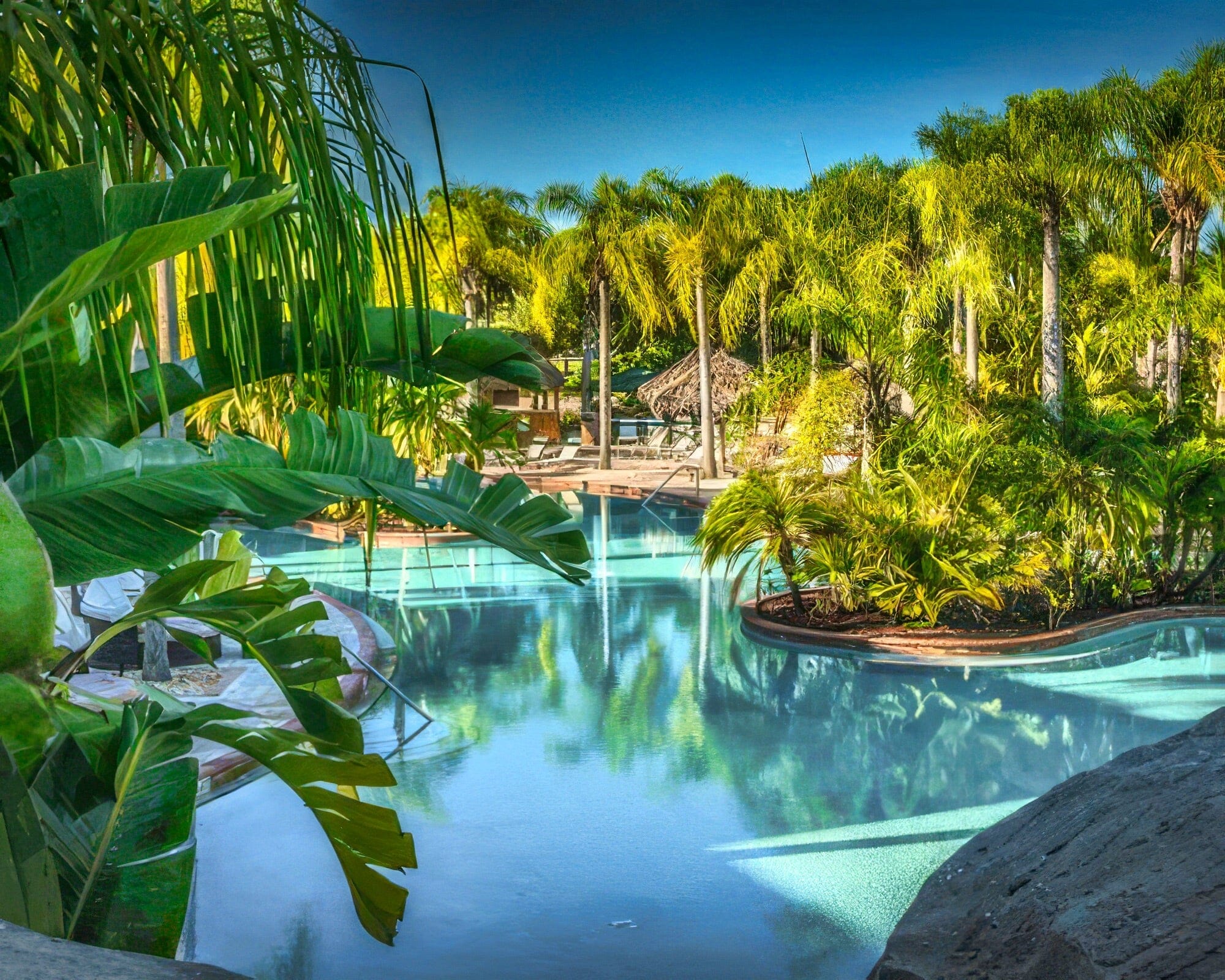 Caliente Club & Resorts - Image 4
