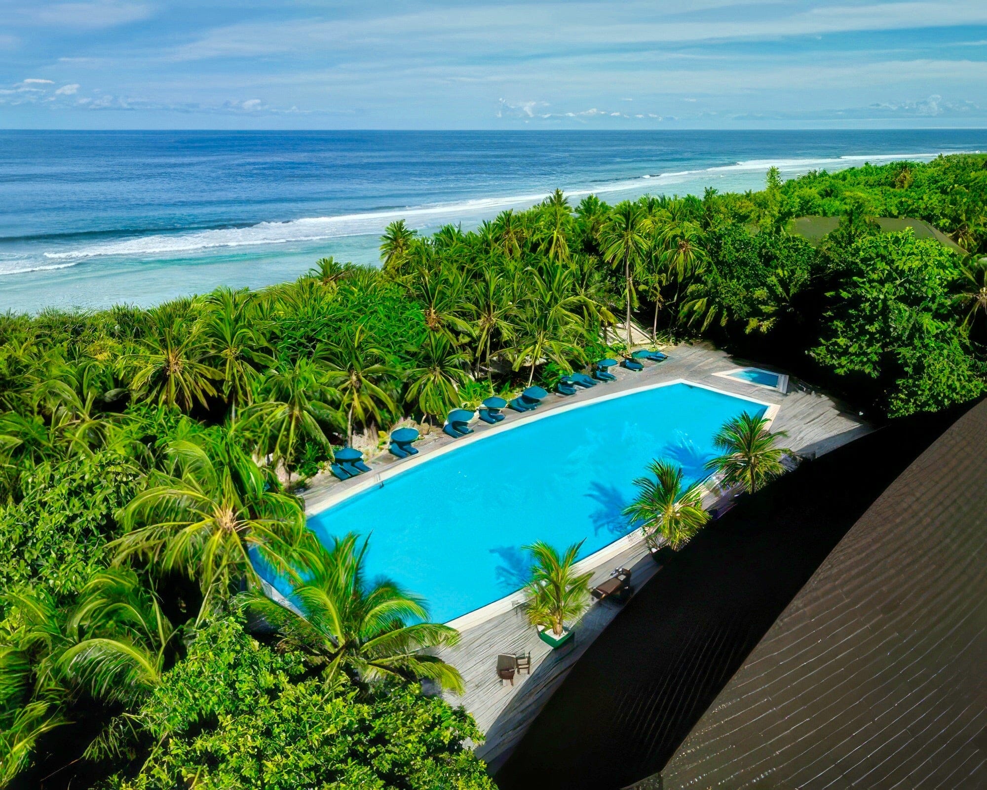 Canareef Resort Maldives - Image 10