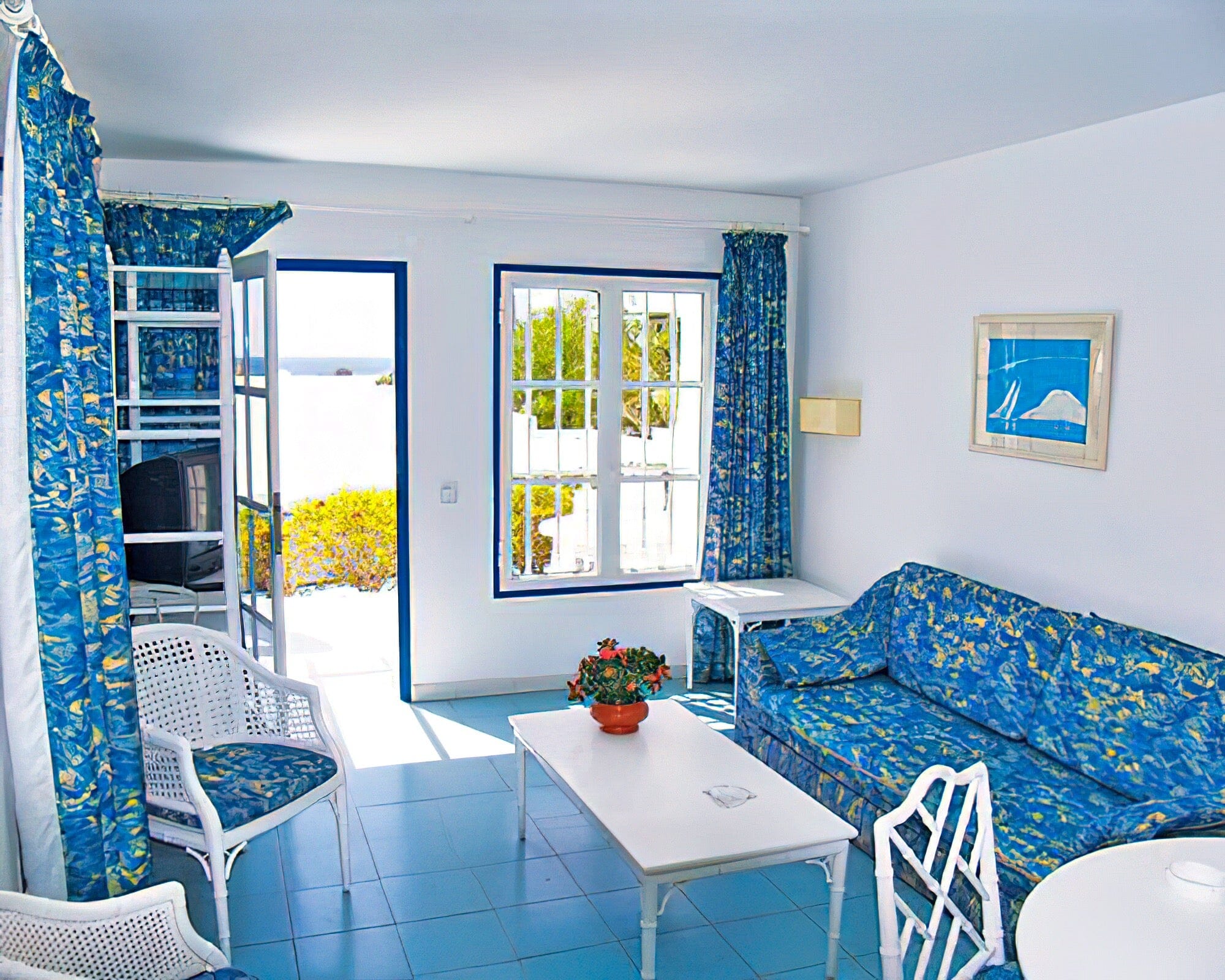 Club Nautilus - Image 3