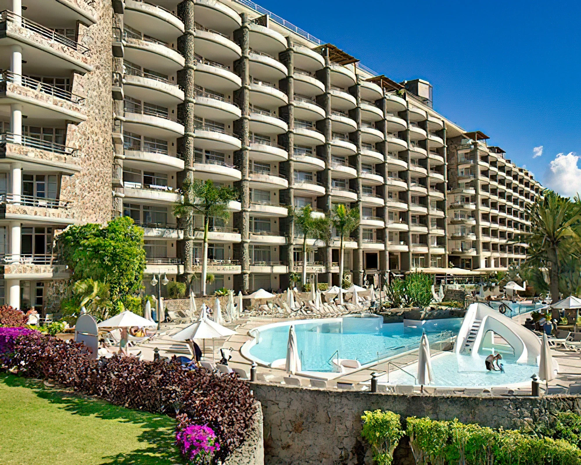 Club Puerto Anfi - Image 2