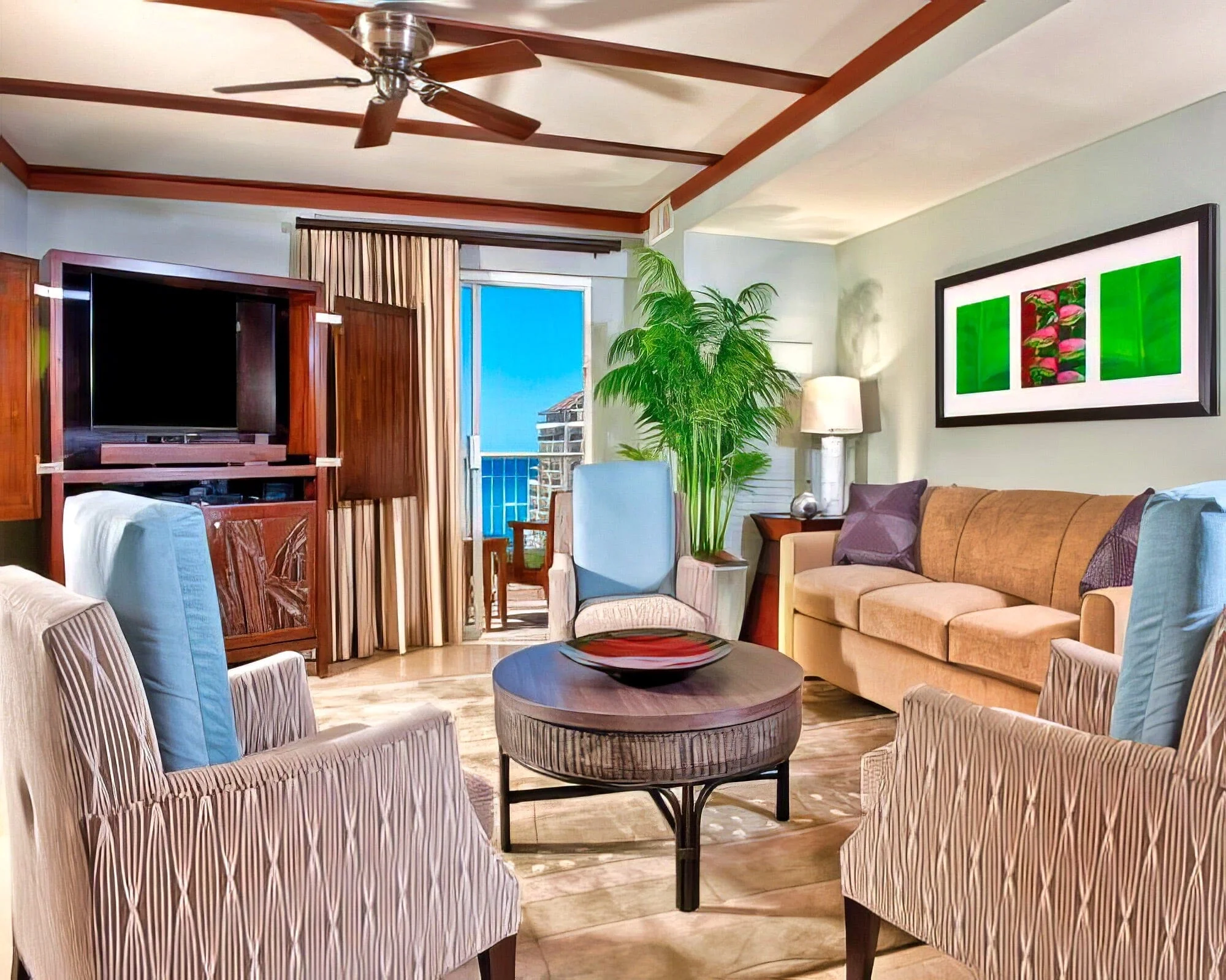 Club Wyndham at Waikiki Beach Walk - Image 11