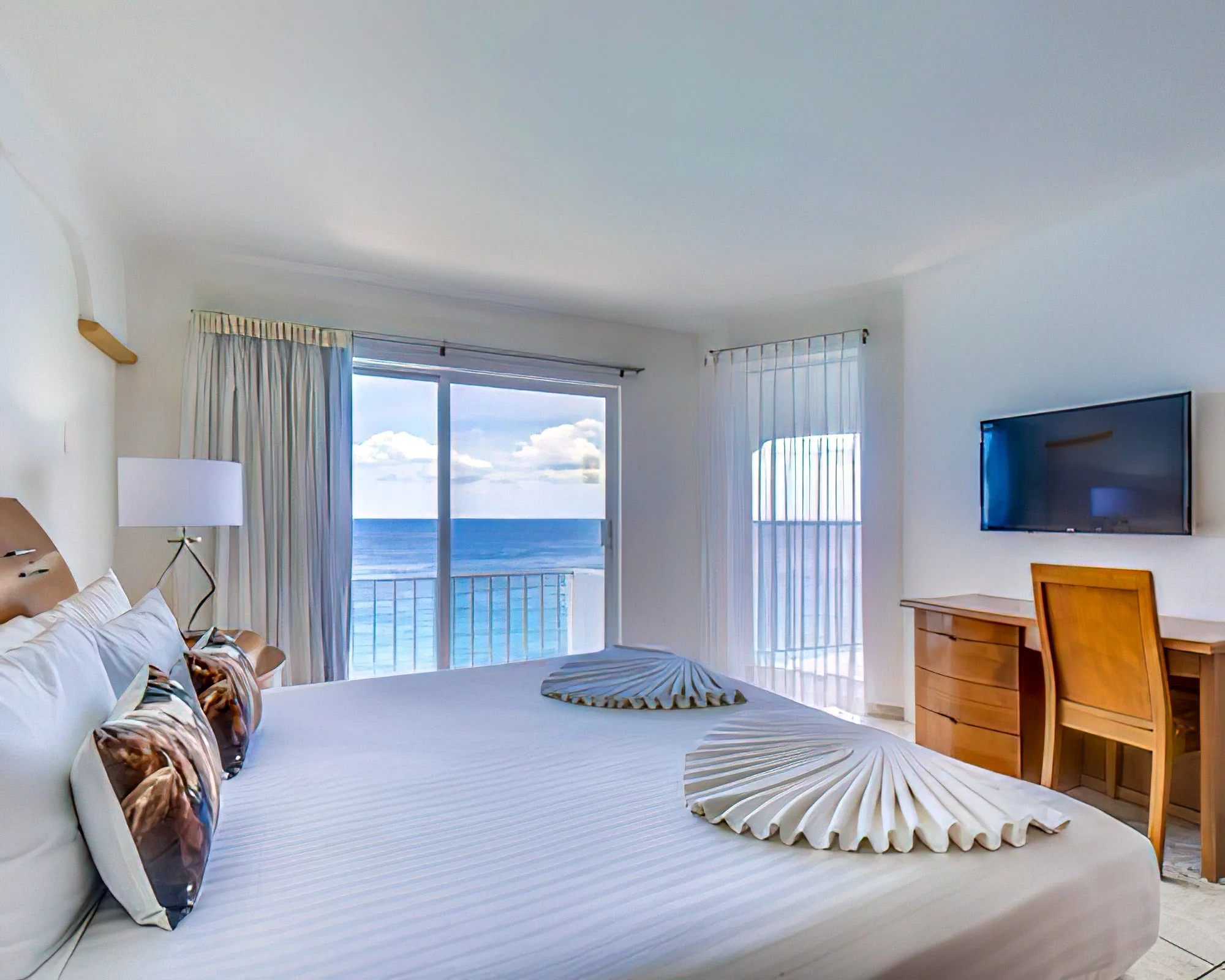 Coral Princess Hotel & Dive Resort - Image 3