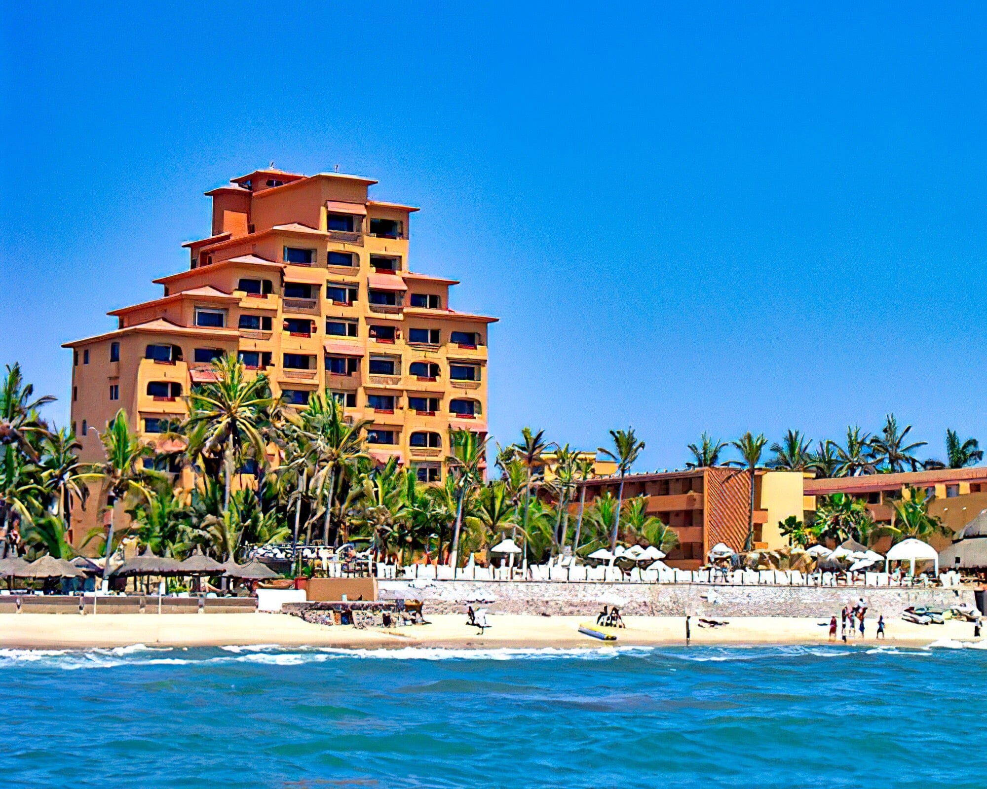 Costa de Oro Beach Club
