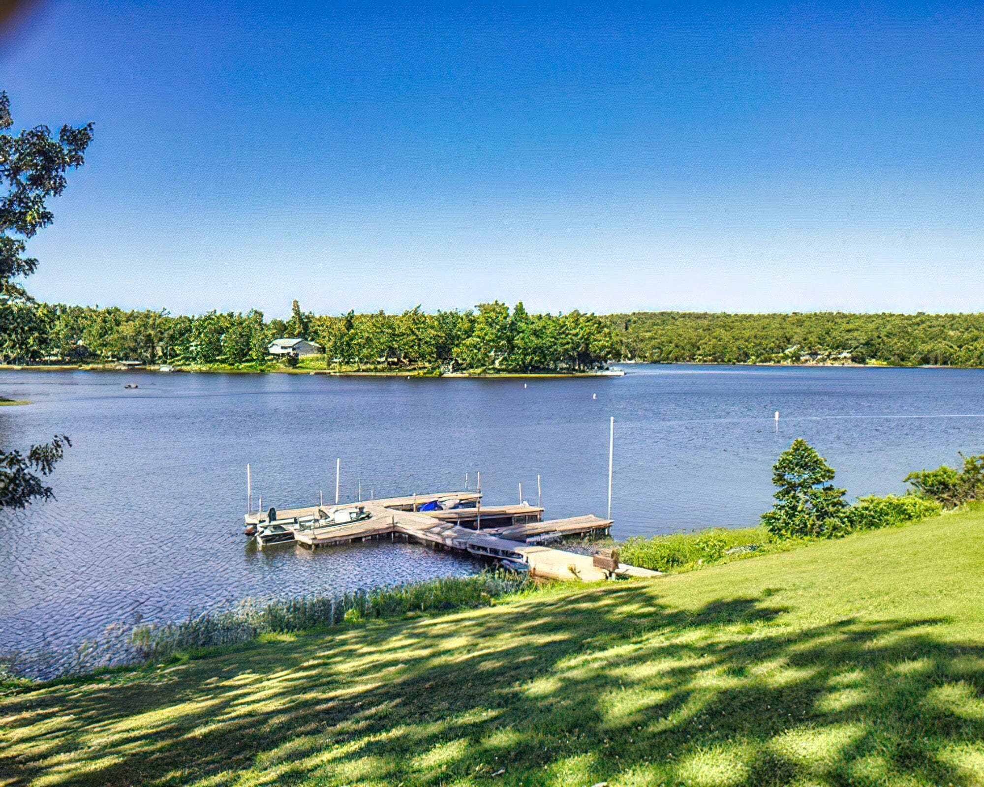 Crown Point Resort - Image 22