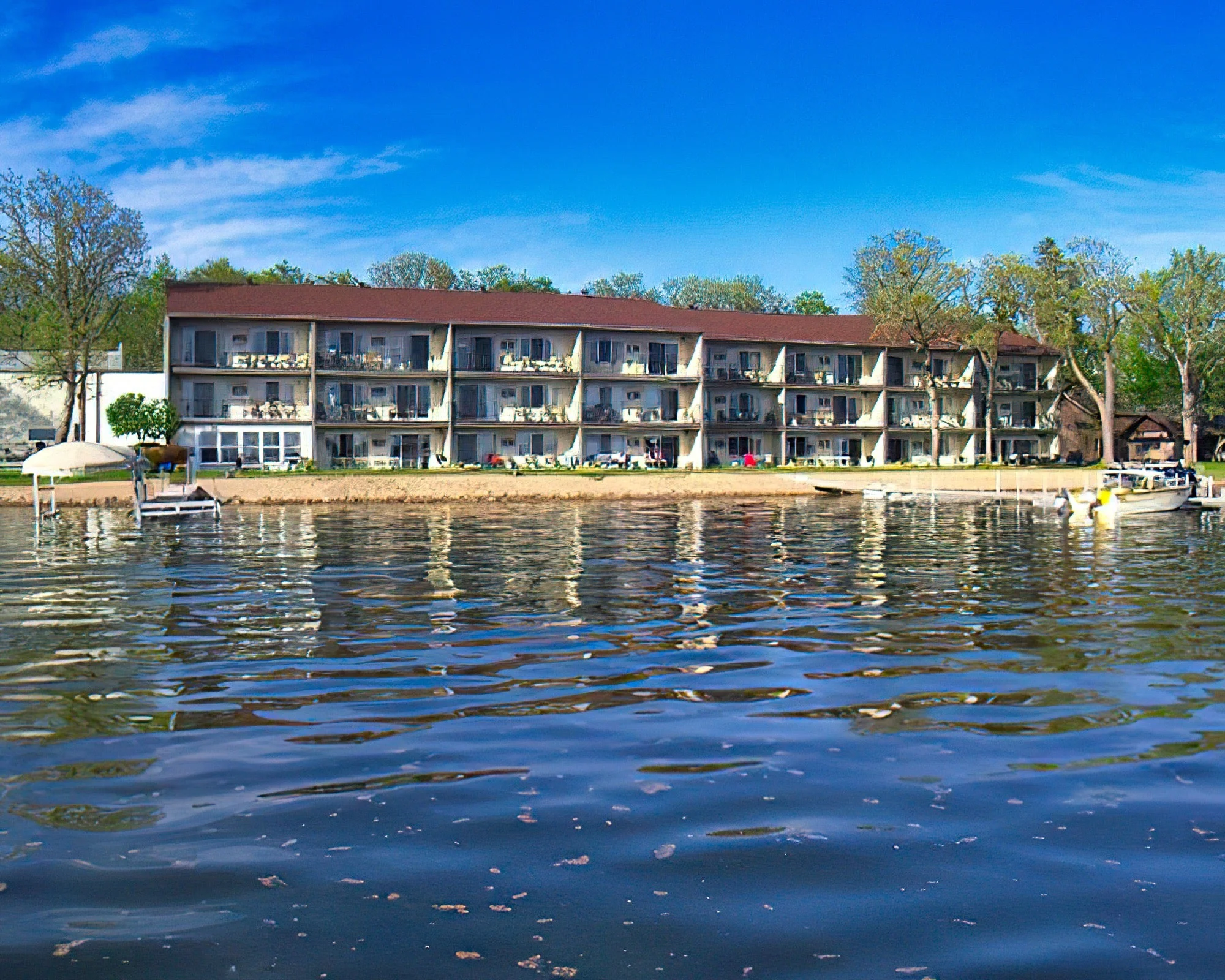 Edgewater Beach Club - Image 2
