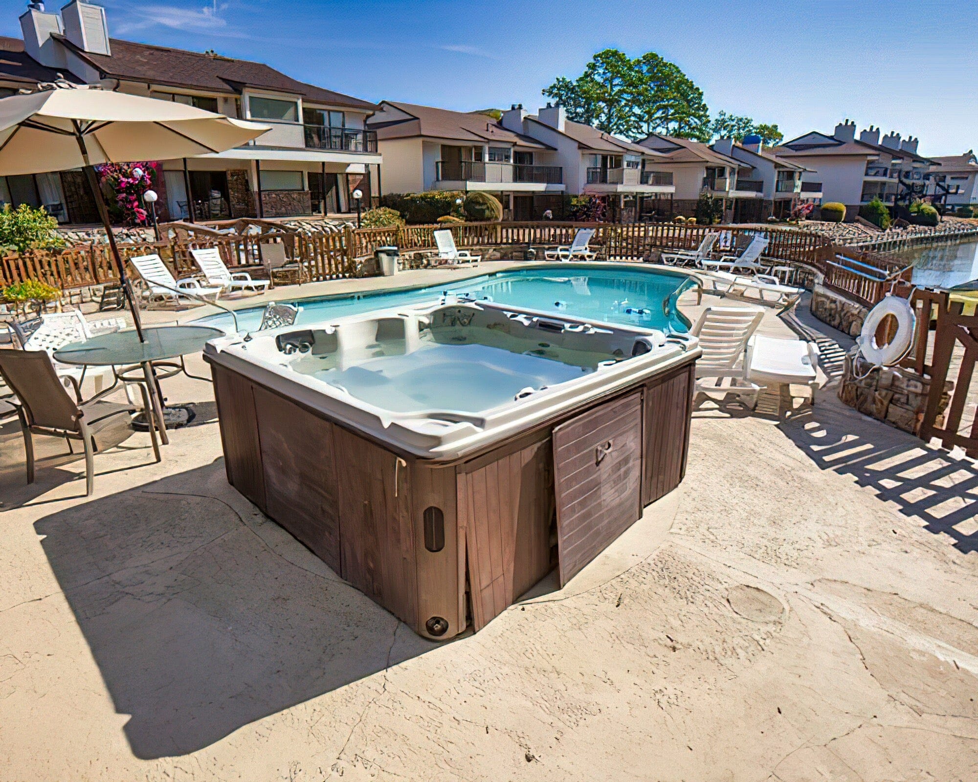 Emerald Isle Resort - Image 13