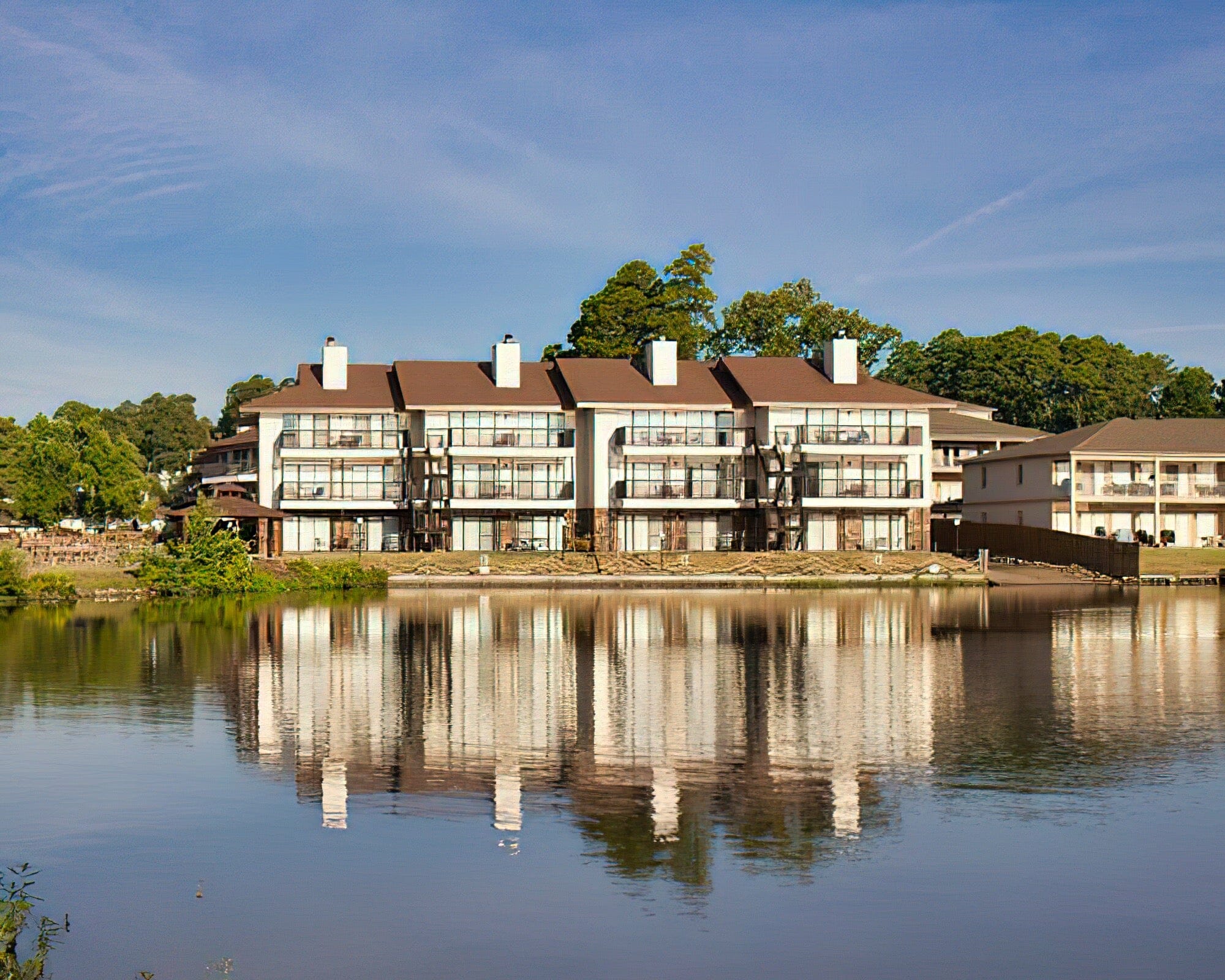 Emerald Isle Resort - Image 7