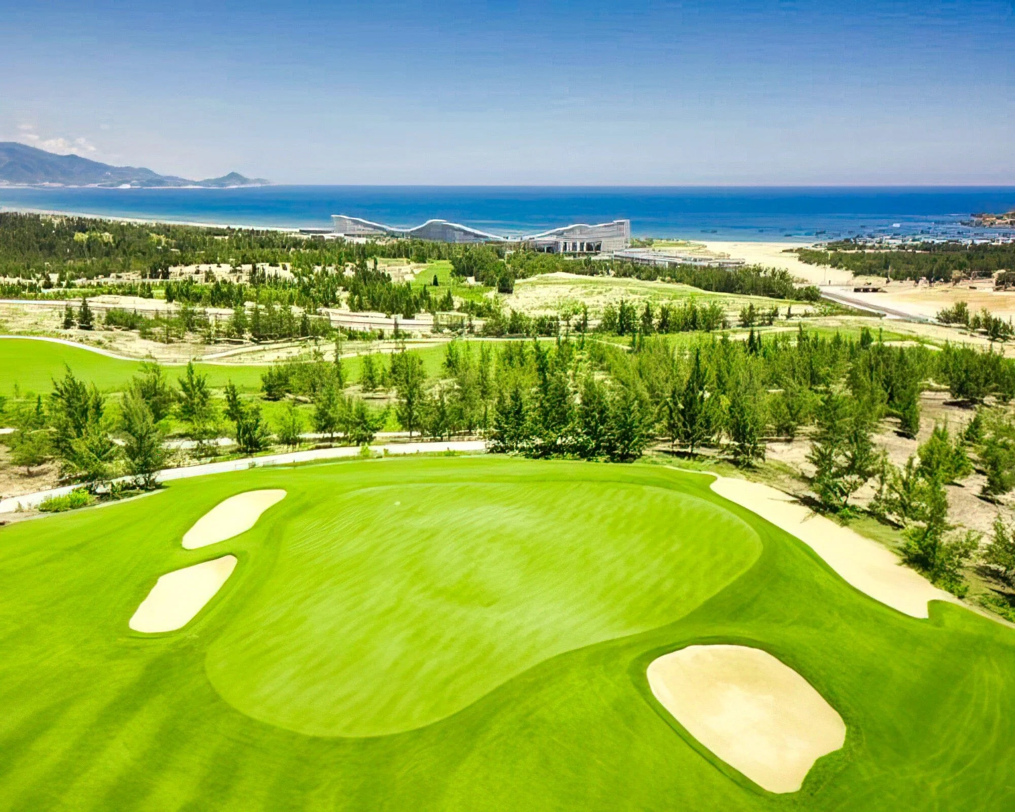 FLC Quy Nhon Beach & Golf Resort - Image 21
