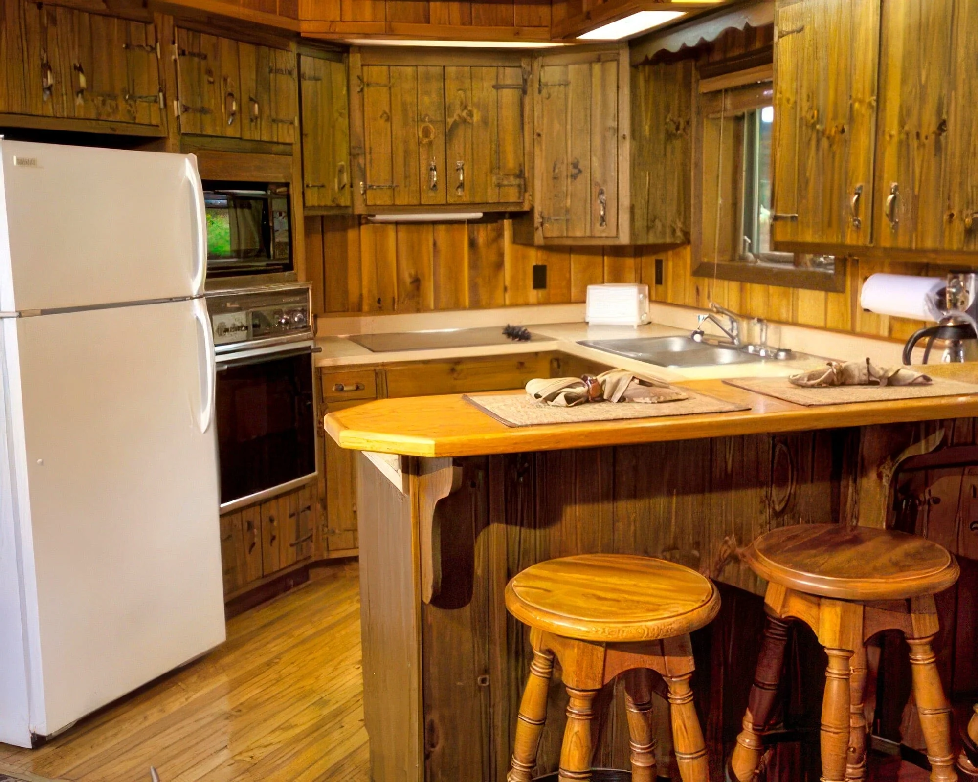 Glacier Wilderness Resort - Image 12
