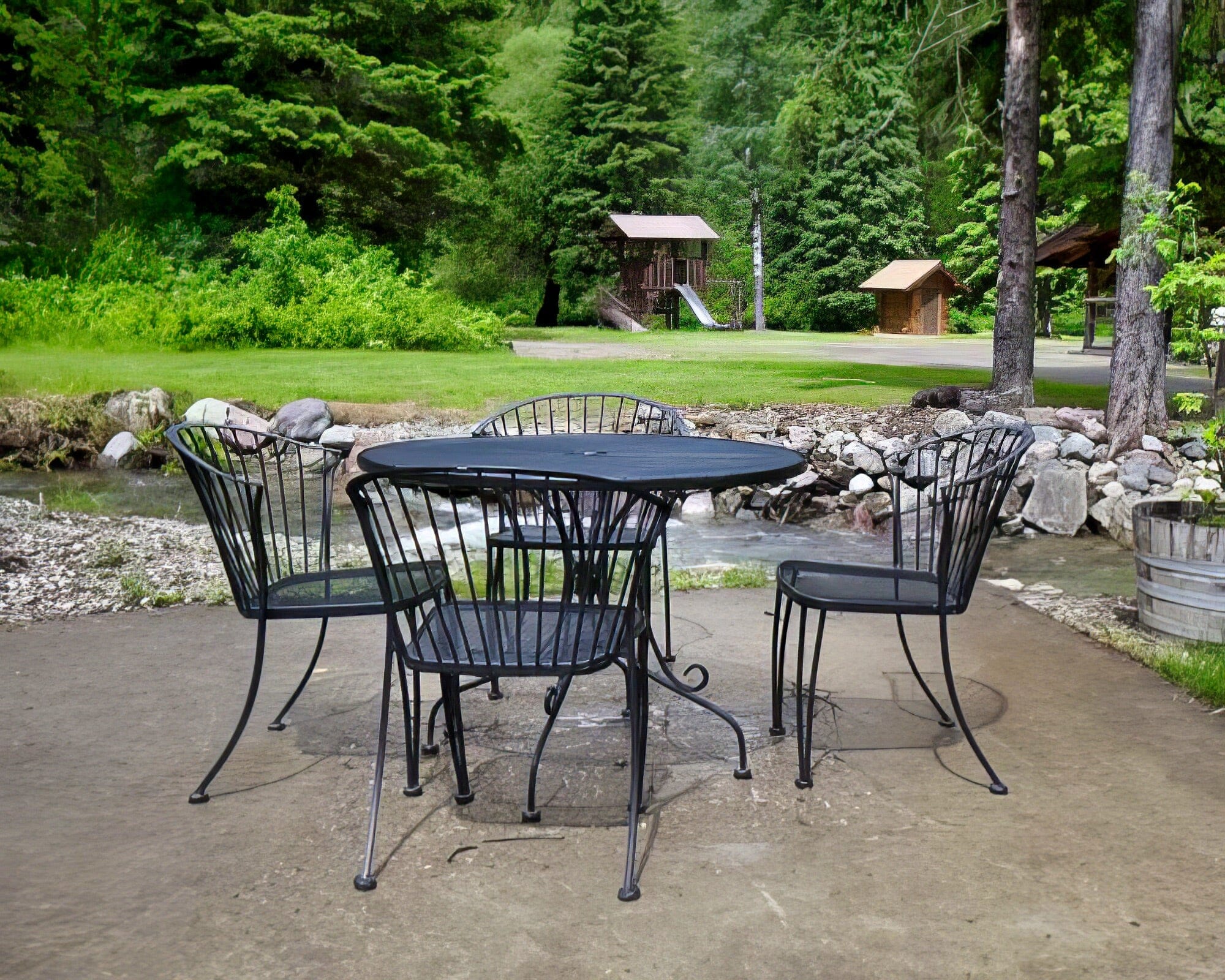 Glacier Wilderness Resort - Image 13