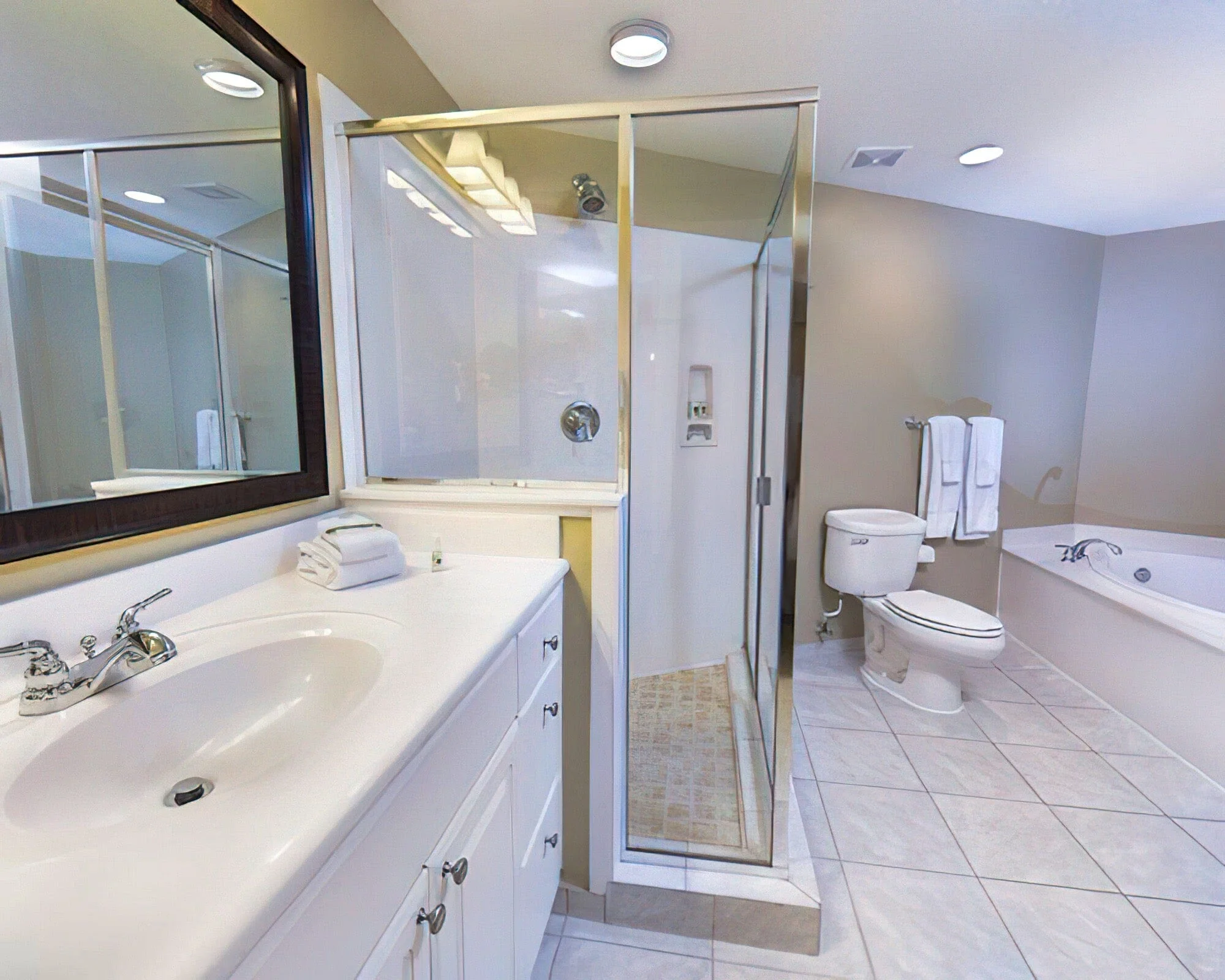 Holiday Inn Club Vacations Galveston Beach Resort - Image 13