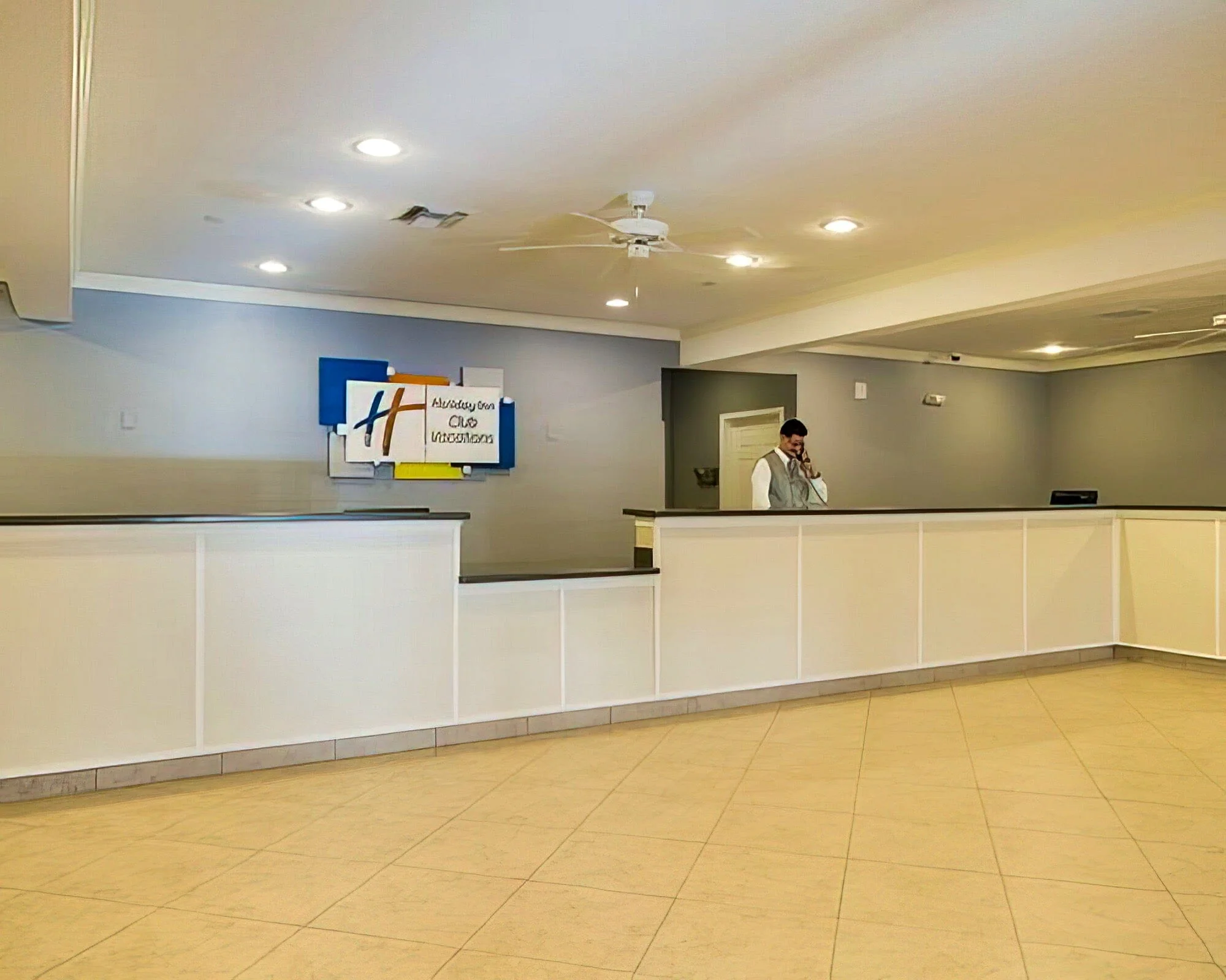 Holiday Inn Club Vacations Orlando Breeze Resort - Image 9