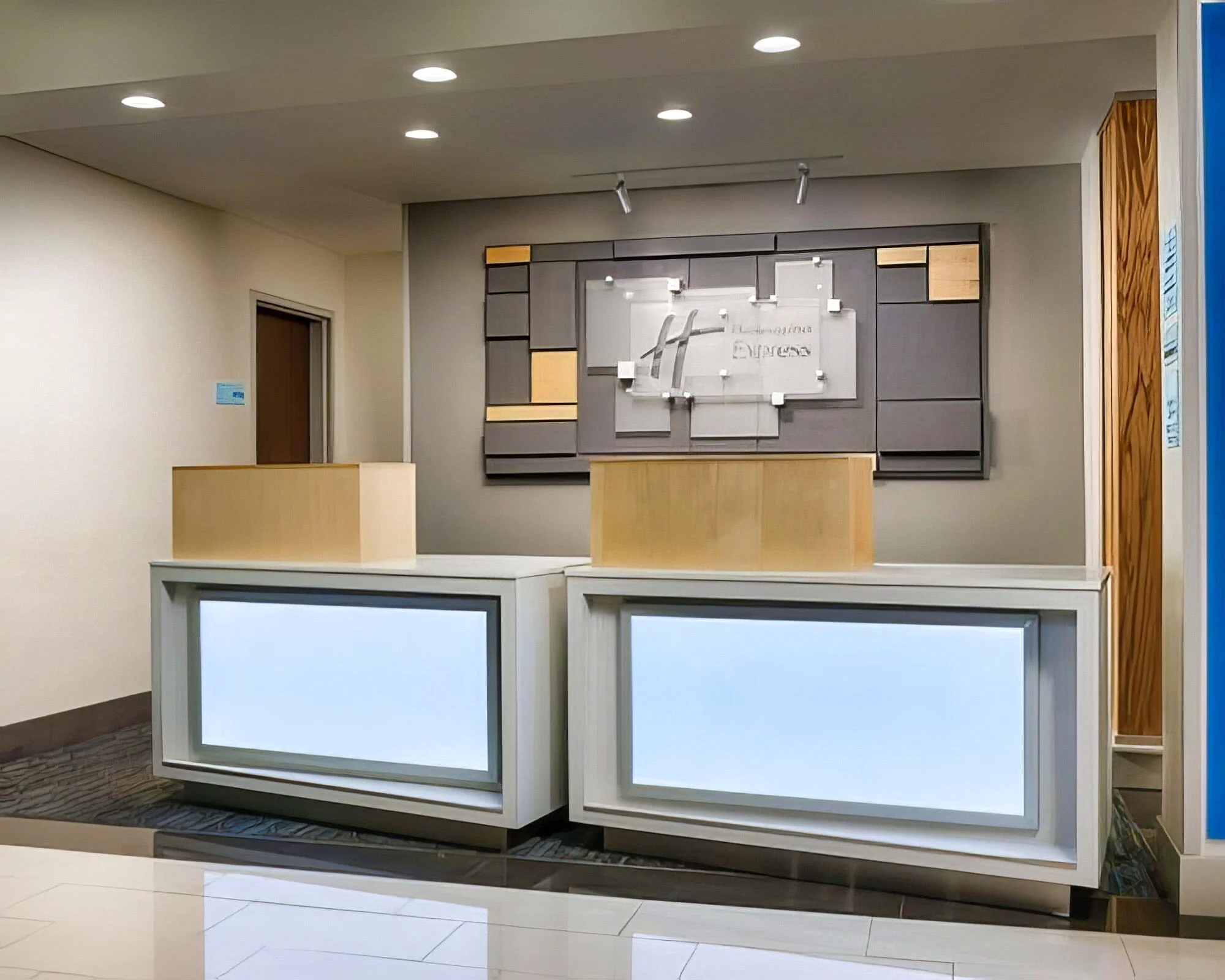 Holiday Inn Express & Suites Oakhurst – Yosemite - Image 6