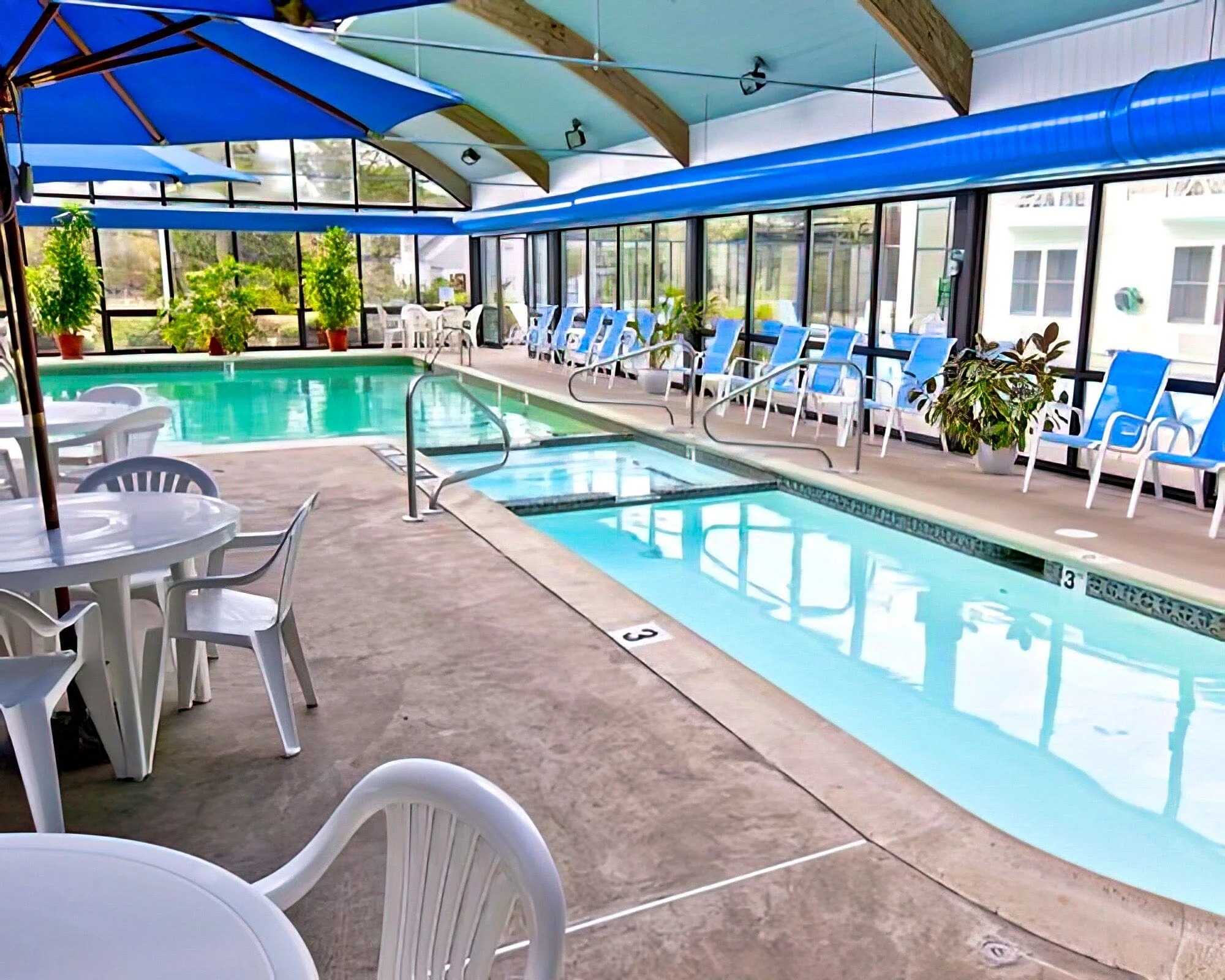 Holly Tree Resort - Image 3