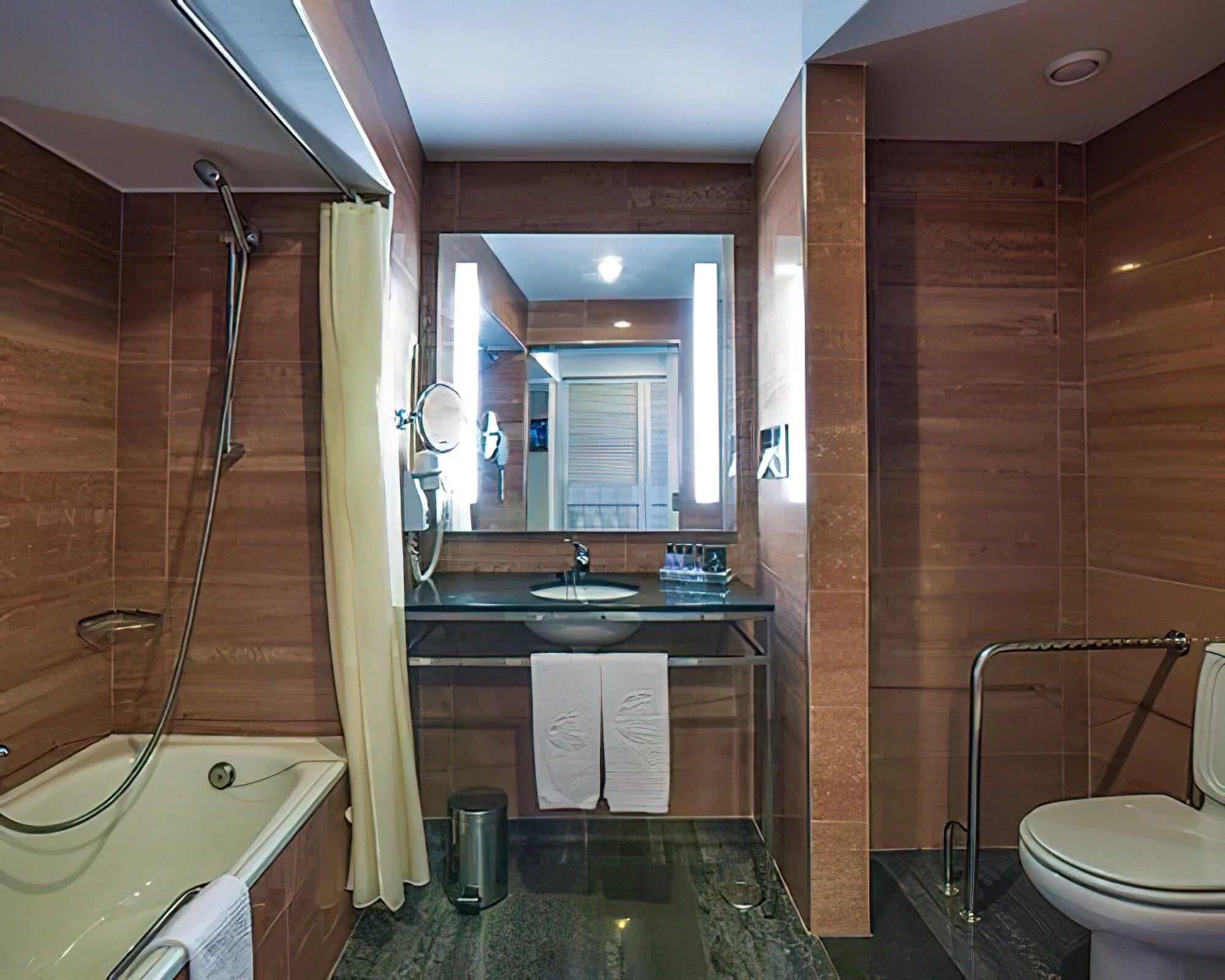 Hotel Vila Gale Ampalius - Image 21