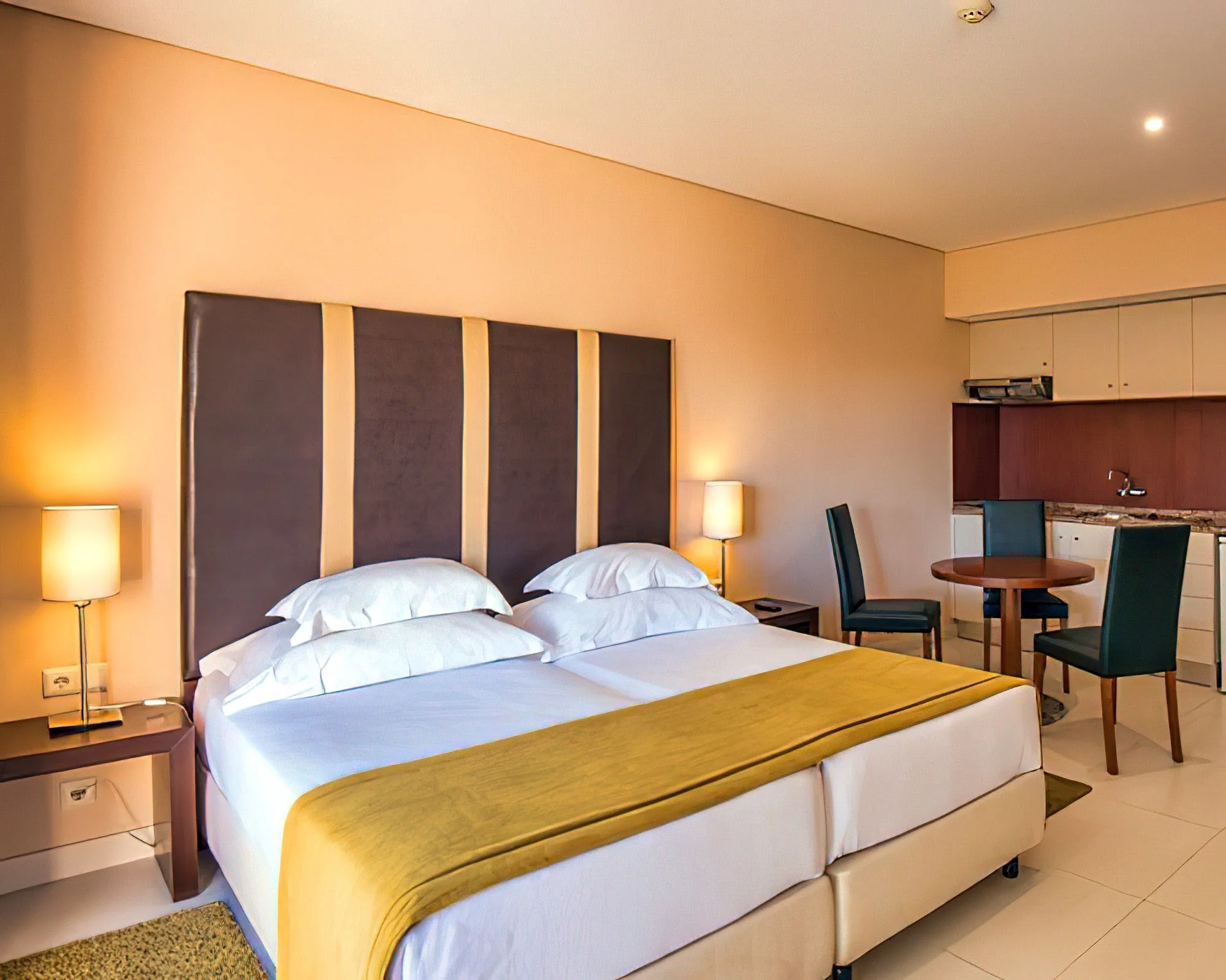 Hotel Vila Galé Atlântico - Image 11