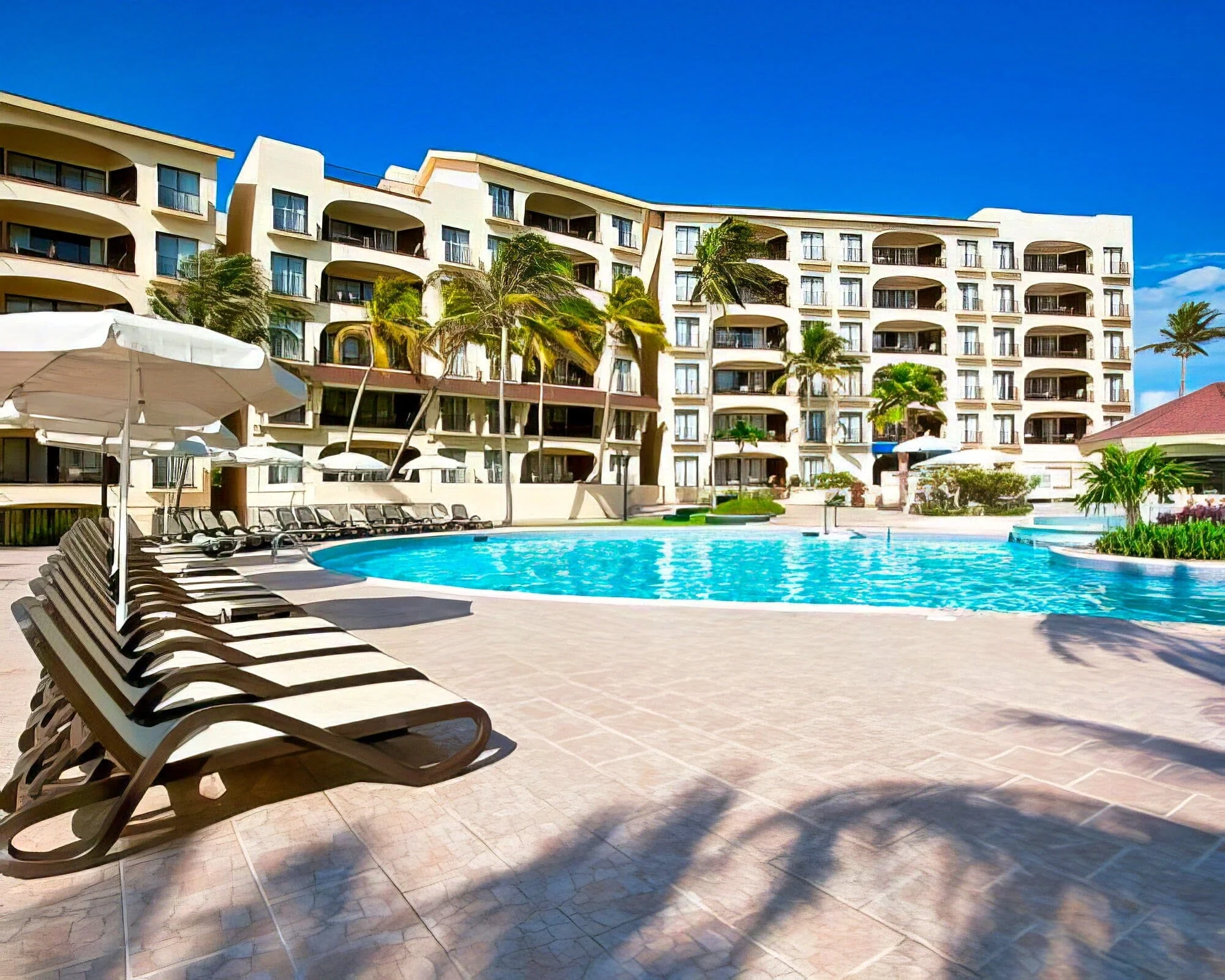 Hotel Emporio Cancun