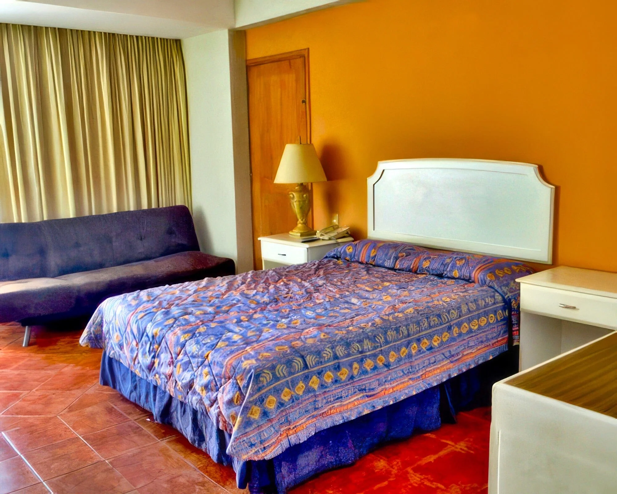 Hotel Krystal Beach Club - Image 2