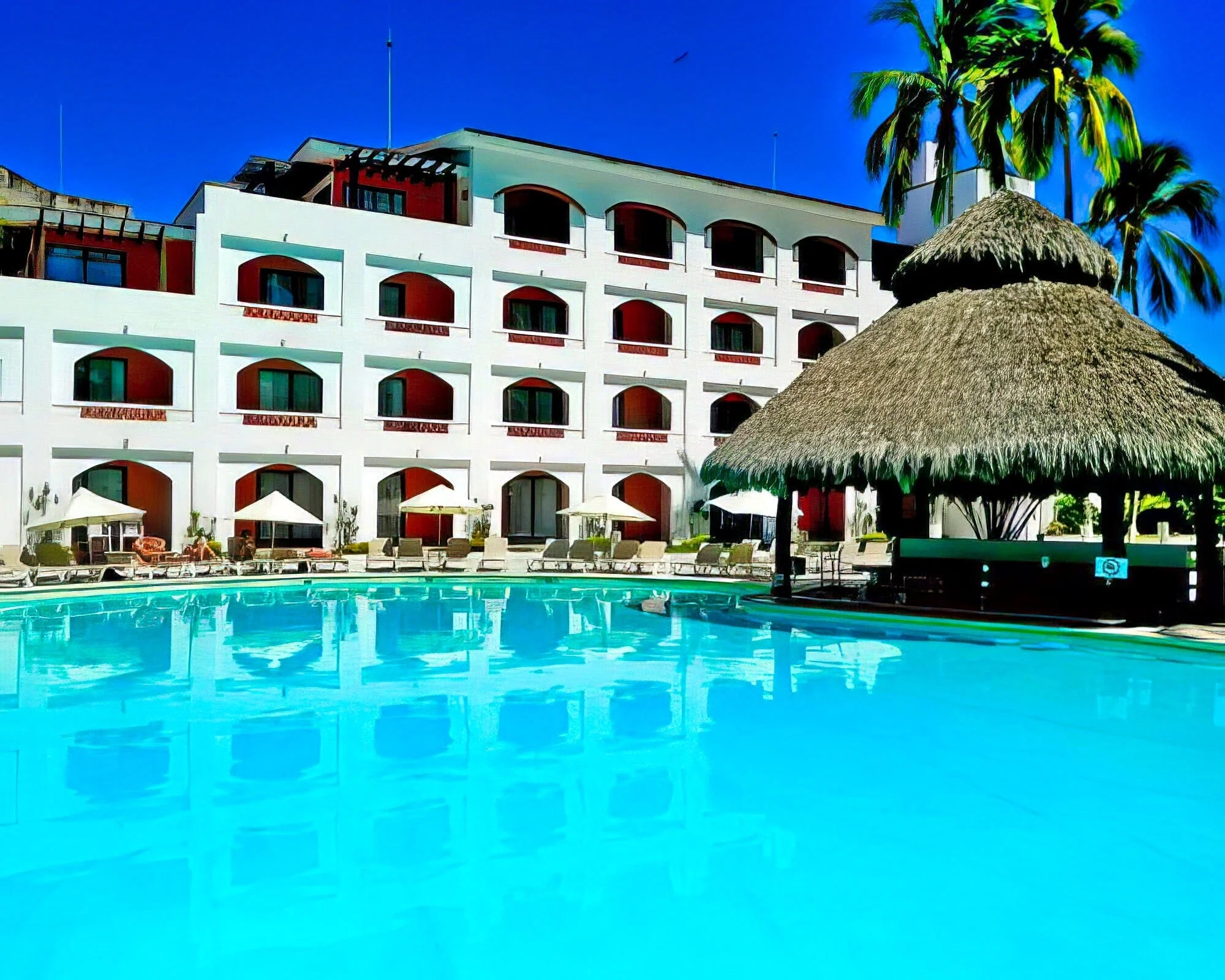 Plaza Pelicanos Grand Beach Resort - Image 3