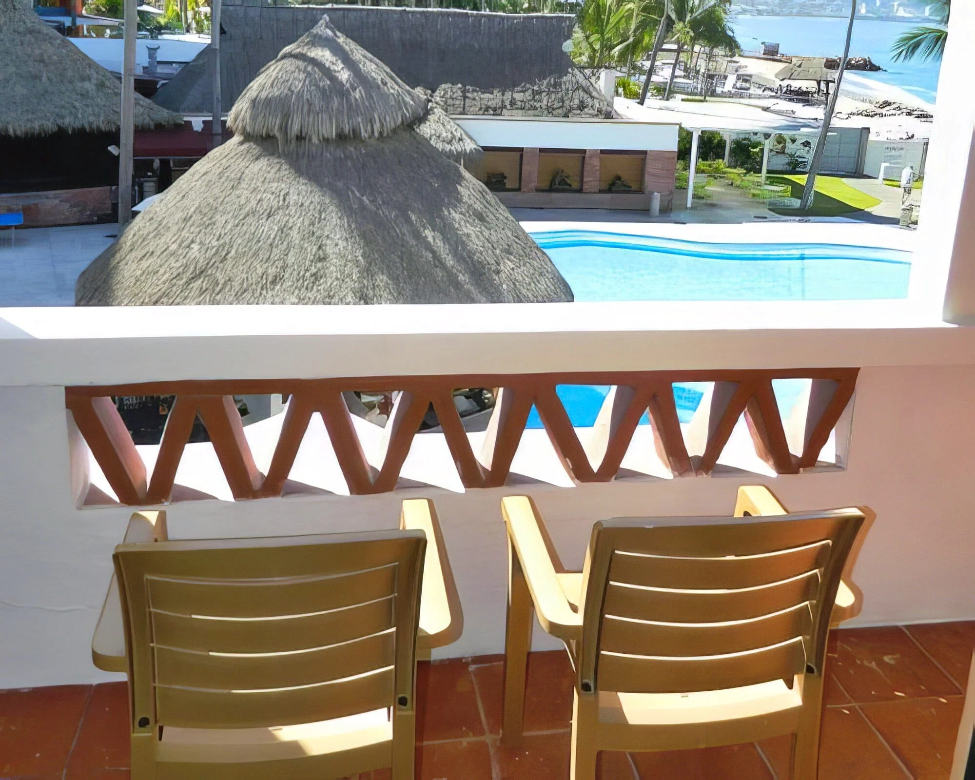 Plaza Pelicanos Grand Beach Resort - Image 8