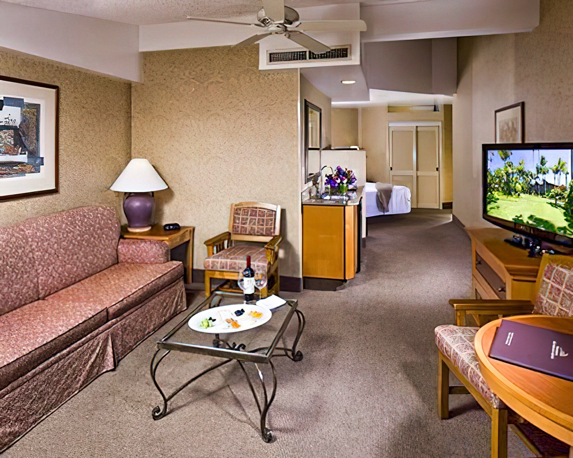 Humphrey's Half Moon Inn & Suites - Image 6