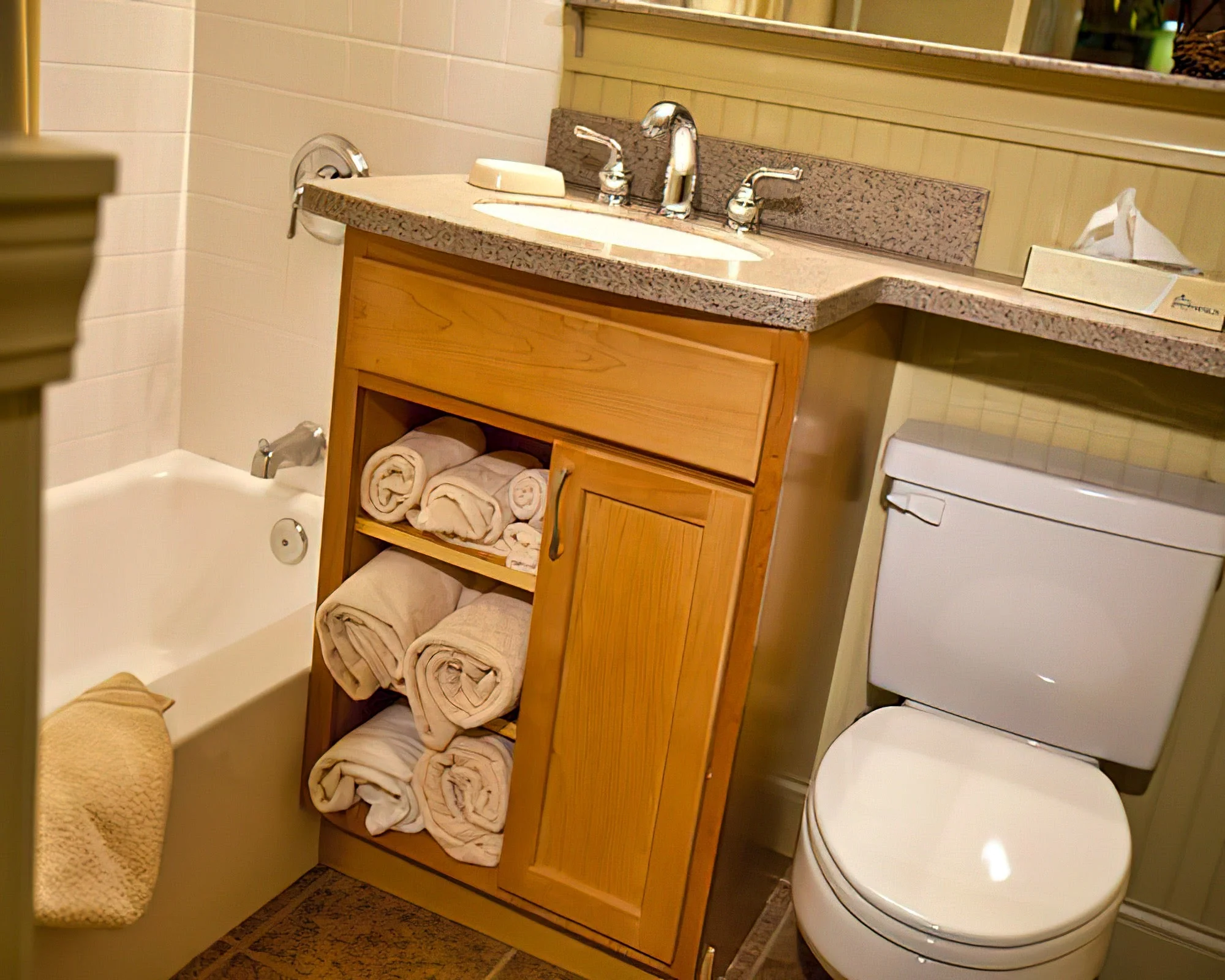 InnSeason Resorts HarborWalk - Image 17