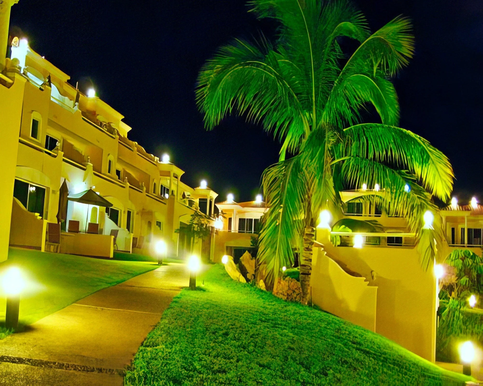 Isla Mazatlán - Image 3
