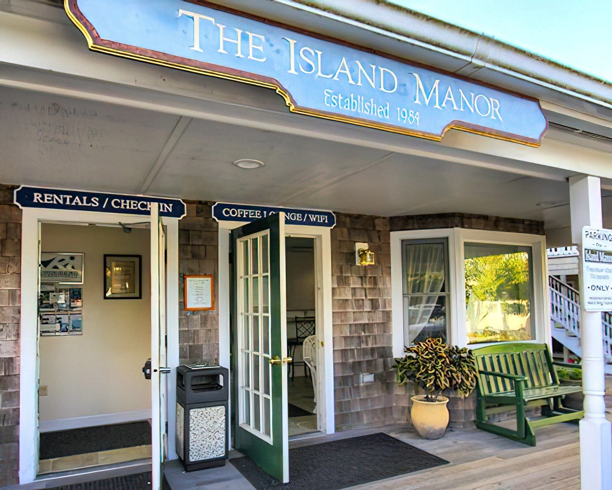 Island Manor Resort - Image 11