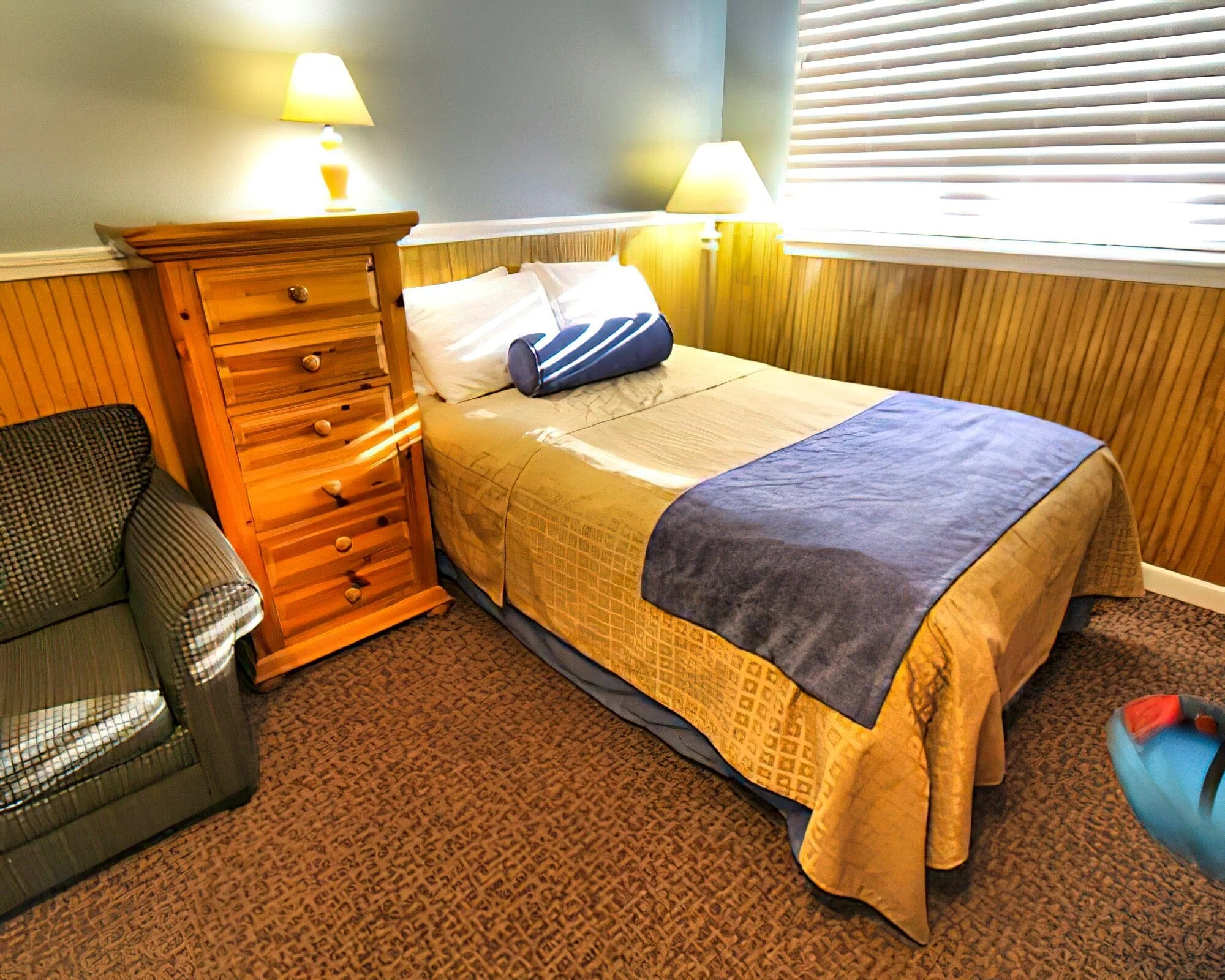 Island Manor Resort - Image 22
