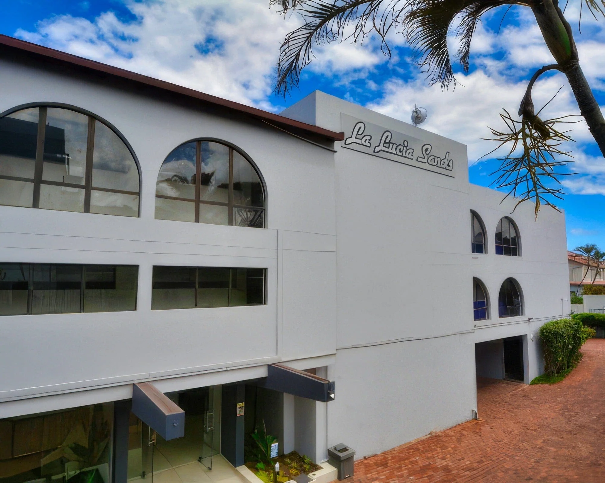 La Lucia Sands - Image 6