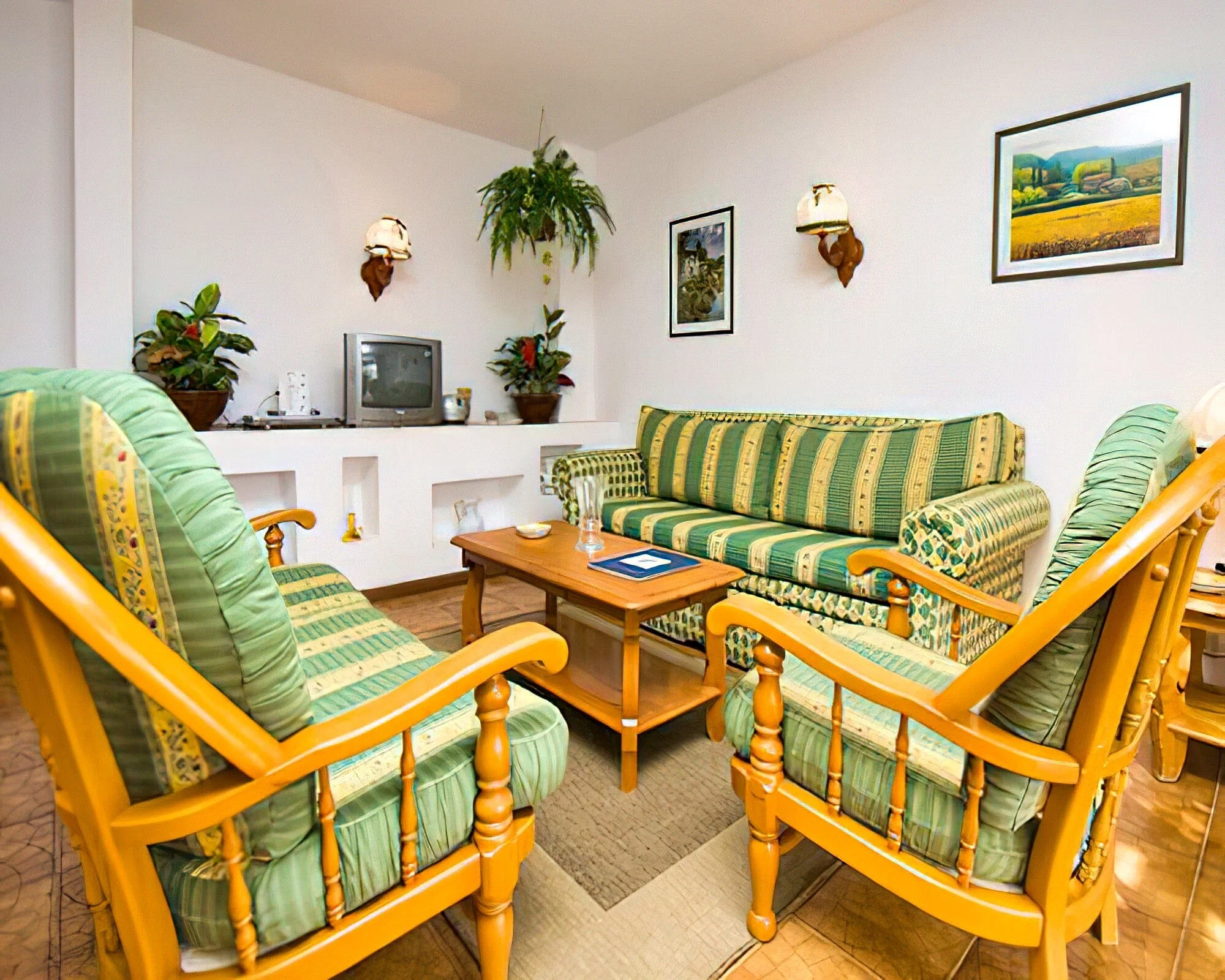 Las Brisas - Image 21
