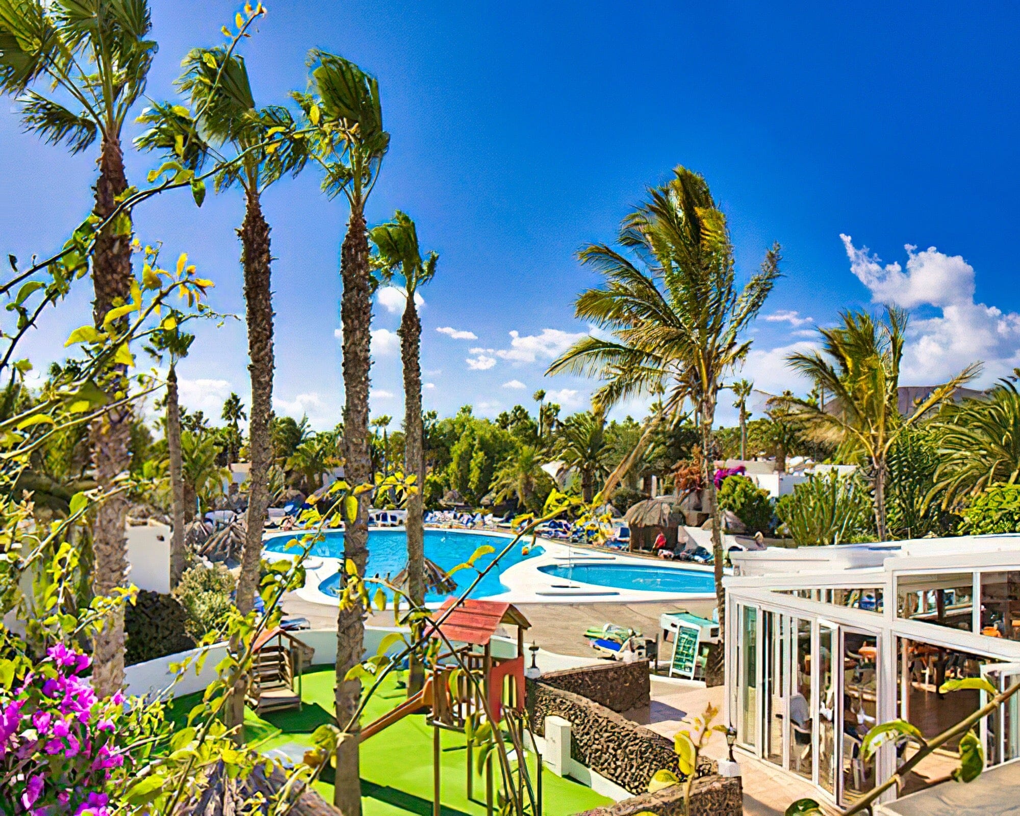 Las Brisas - Image 27