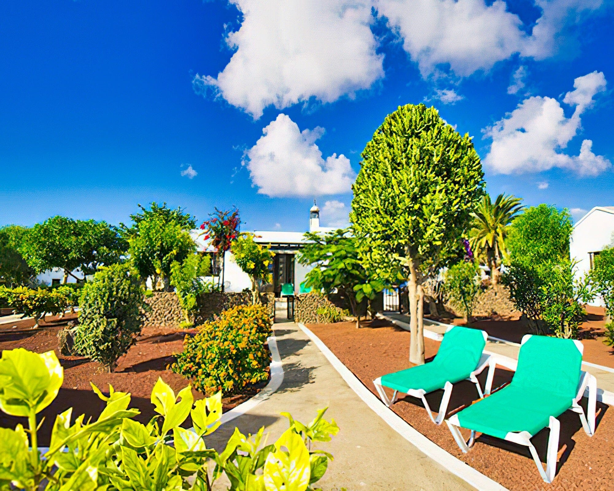 Las Casitas - Image 14