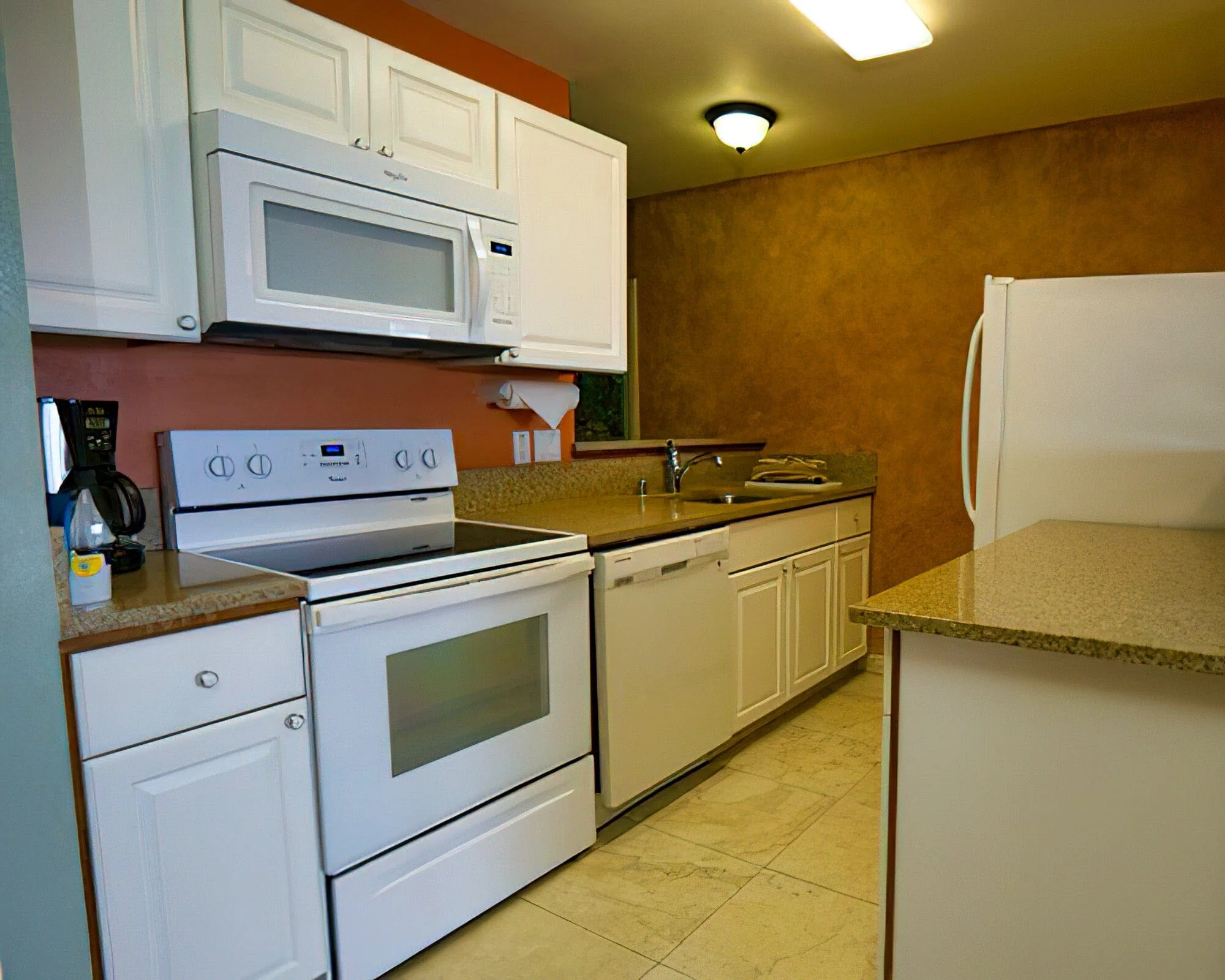 Lawai Beach Resort - Image 12