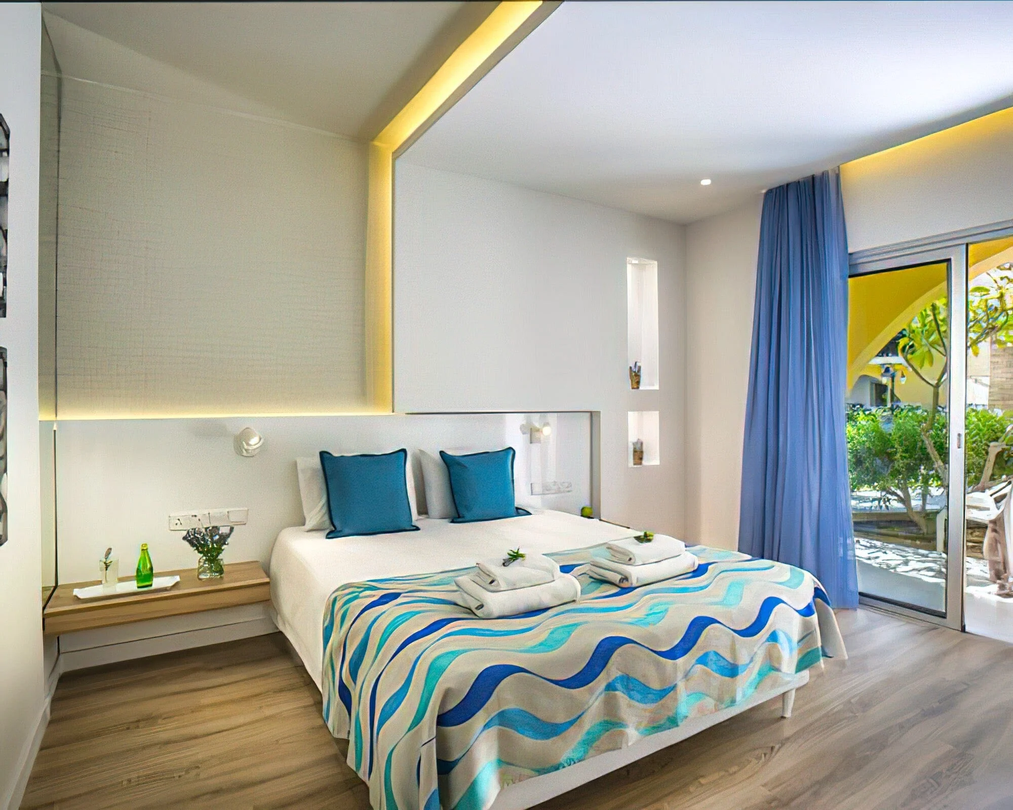 Malama Beach Club - Image 23