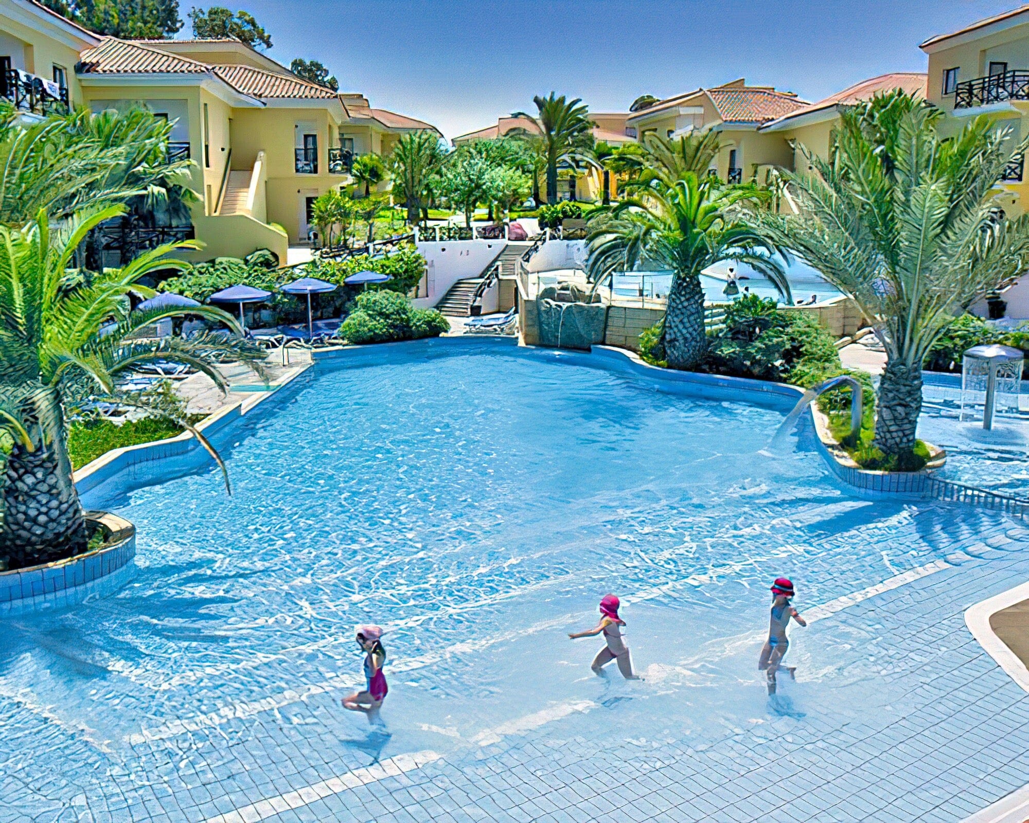 Malama Beach Club - Image 4